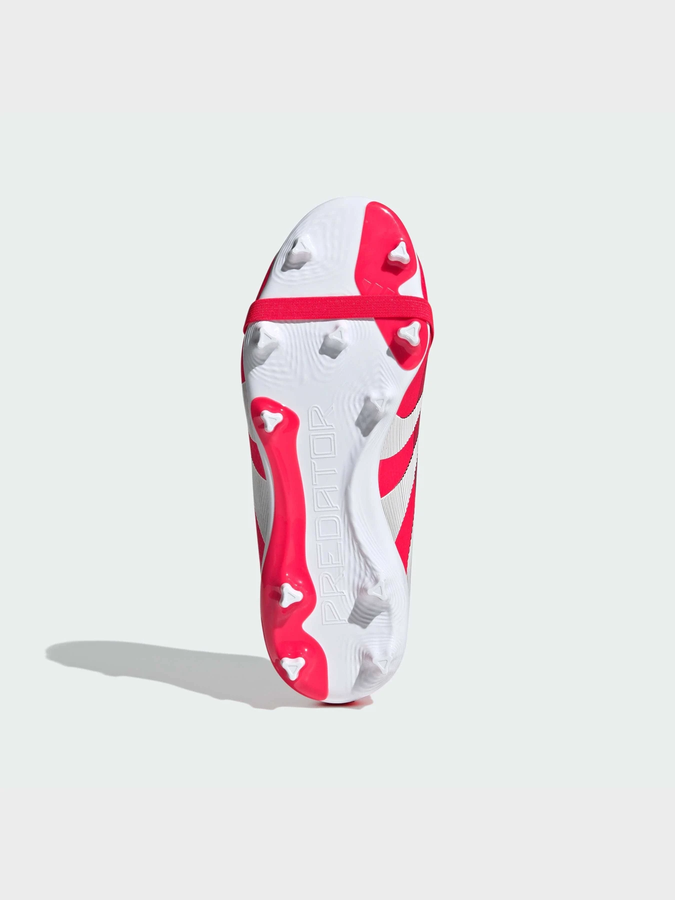 Кроссовки Adidas Predator модель ID3830 Кроссовки Adidas Predator модель ID3830 Фото