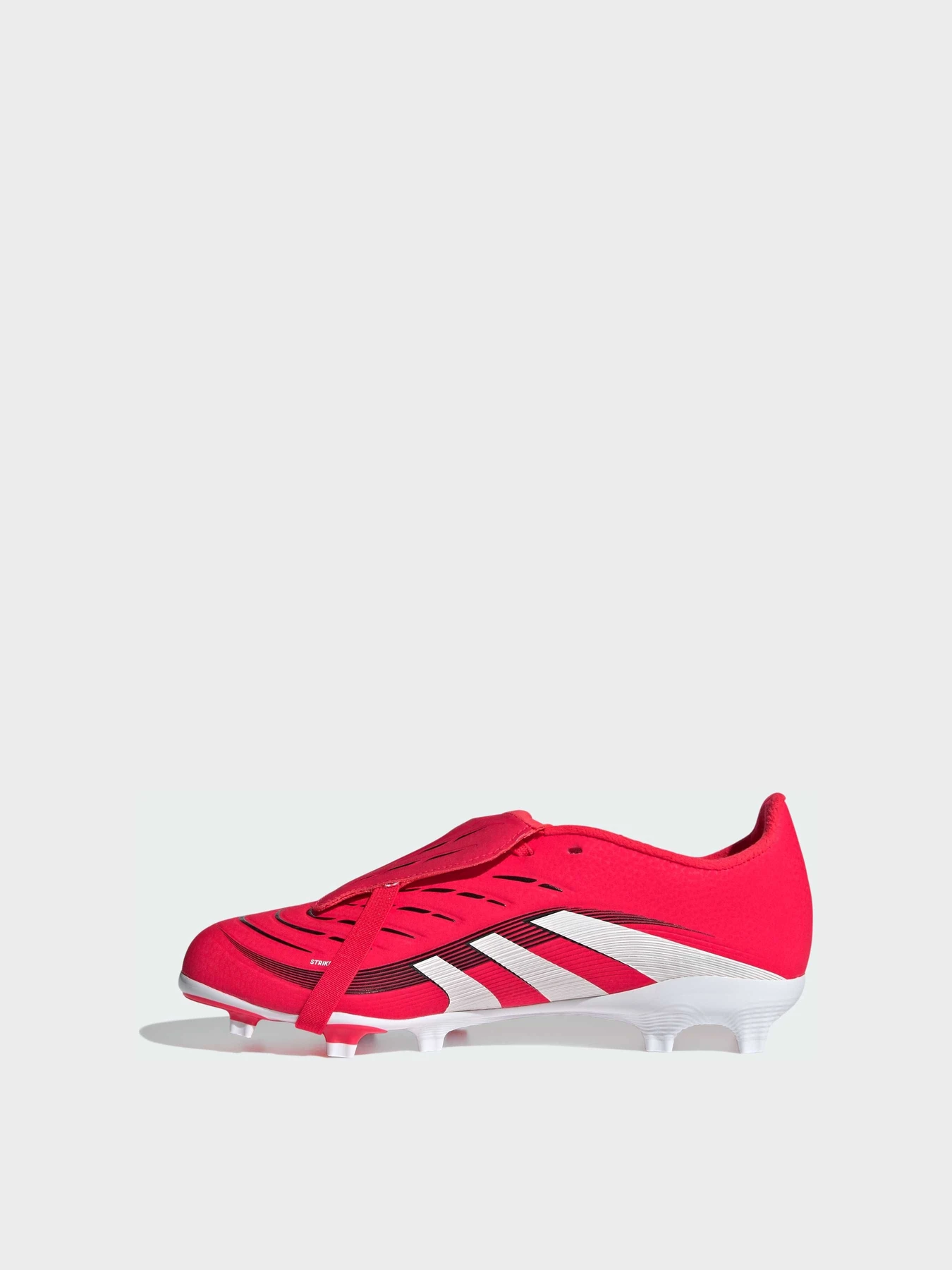 Кроссовки Adidas Predator модель ID3830 Кроссовки Adidas Predator модель ID3830 Фото