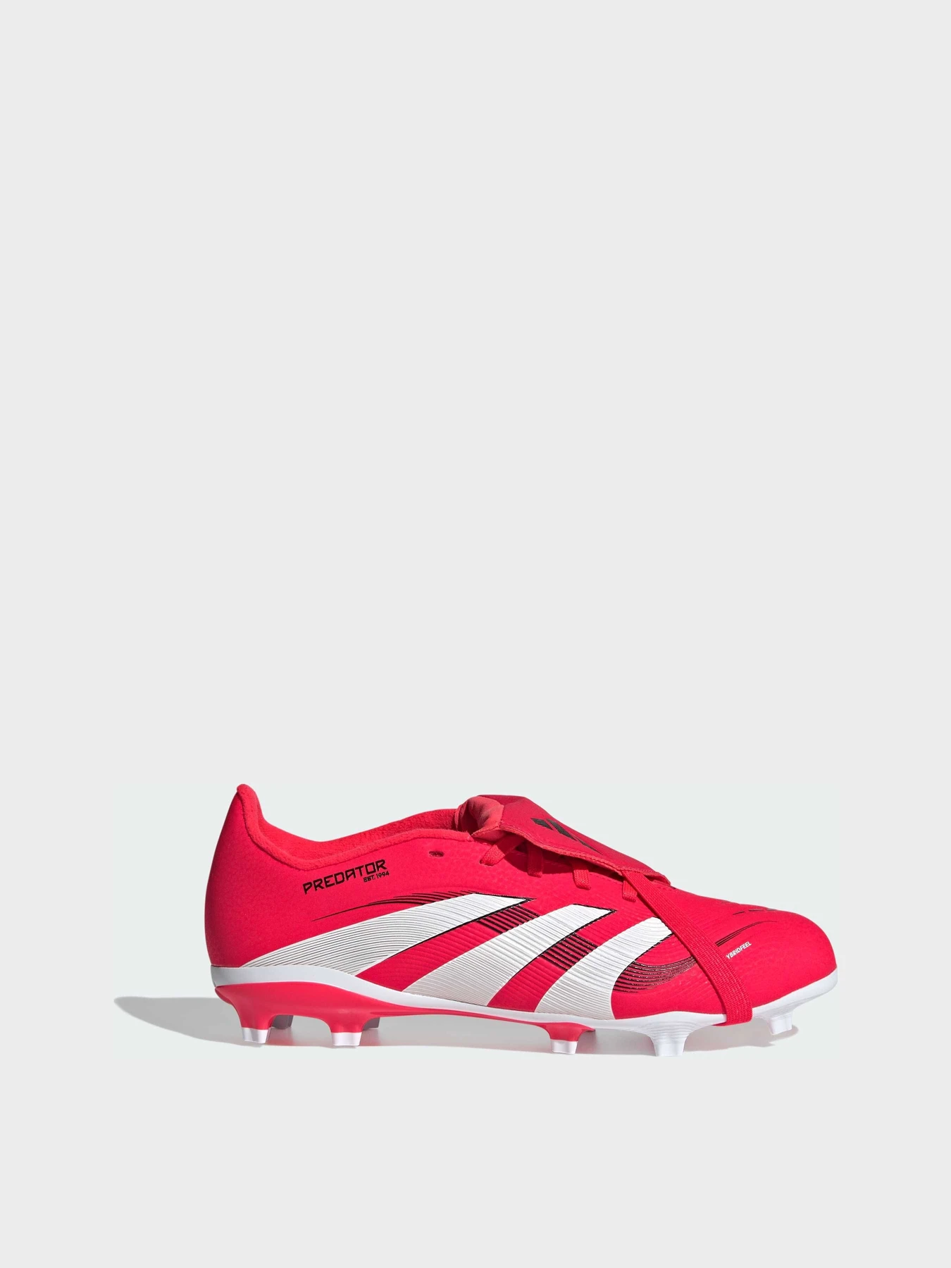Кроссовки Adidas Predator модель ID3830 Кроссовки Adidas Predator модель ID3830 Фото