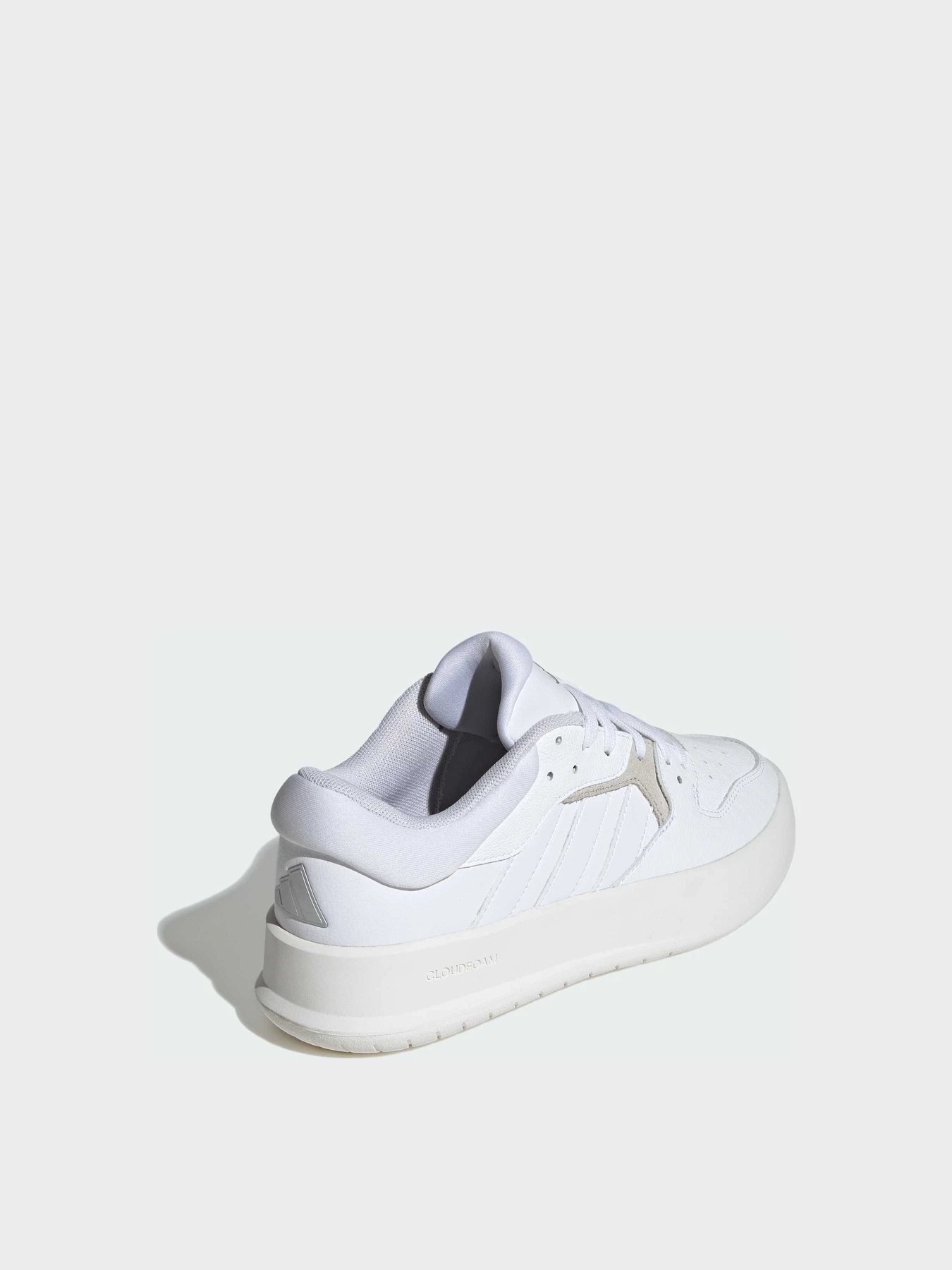 Кроссовки Adidas Court модель IF1657 Кроссовки Adidas Court модель IF1657 Фото