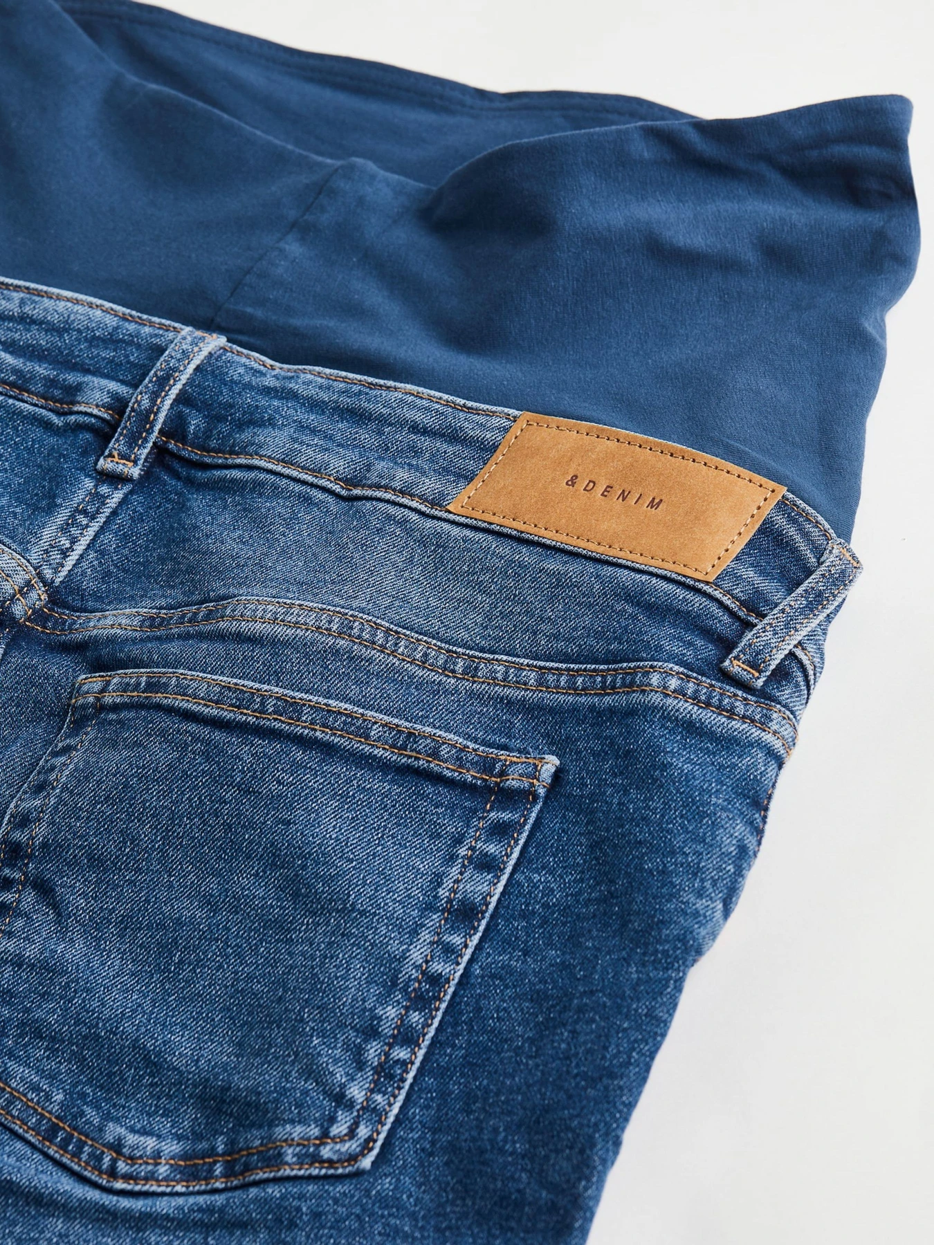 Джинсы H&M модель 74809 Фото