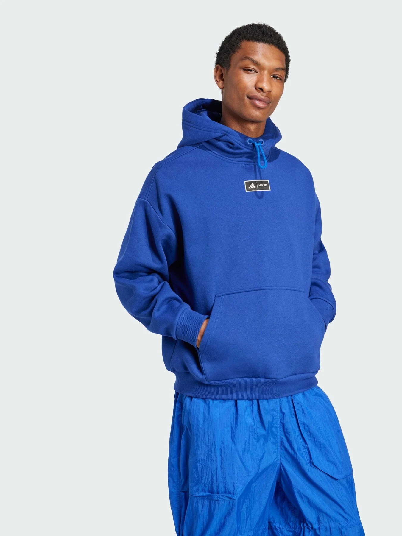 Худи и свитшоты Adidas модель IY8045 Фото