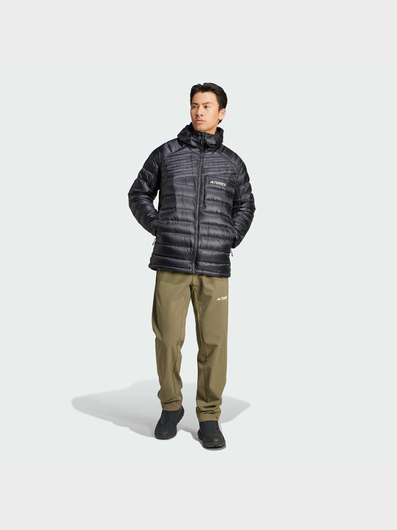 Куртки и дубленки Adidas модель IT3238 Фото