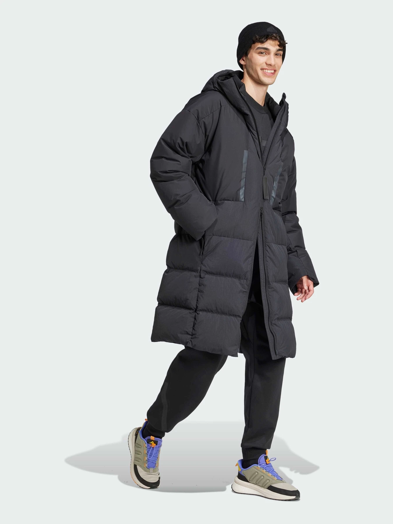 Куртки и дубленки Adidas MyShelter модель IS9049 Фото