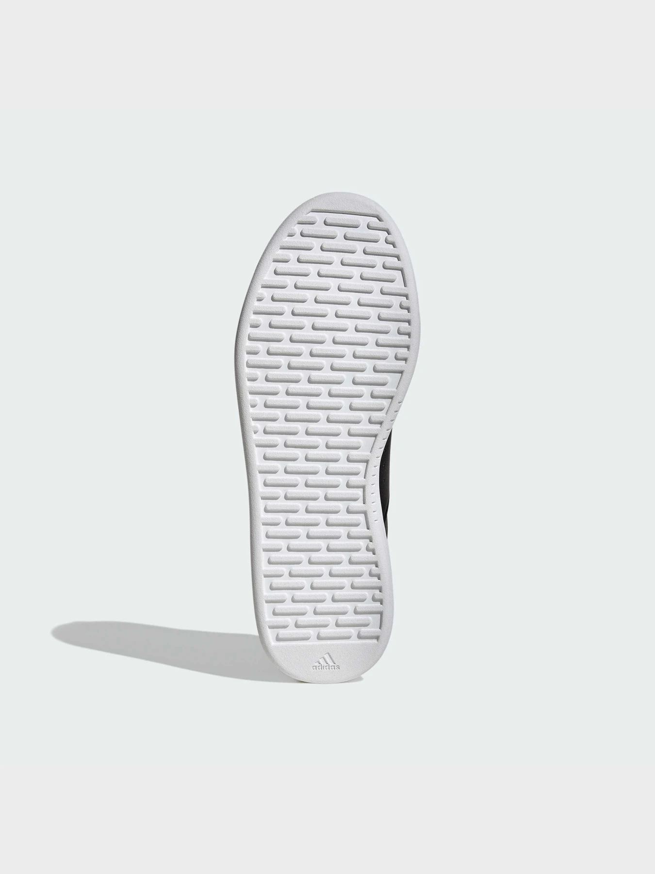 Кроссовки Adidas модель IG9846 Кроссовки Adidas модель IG9846 Фото