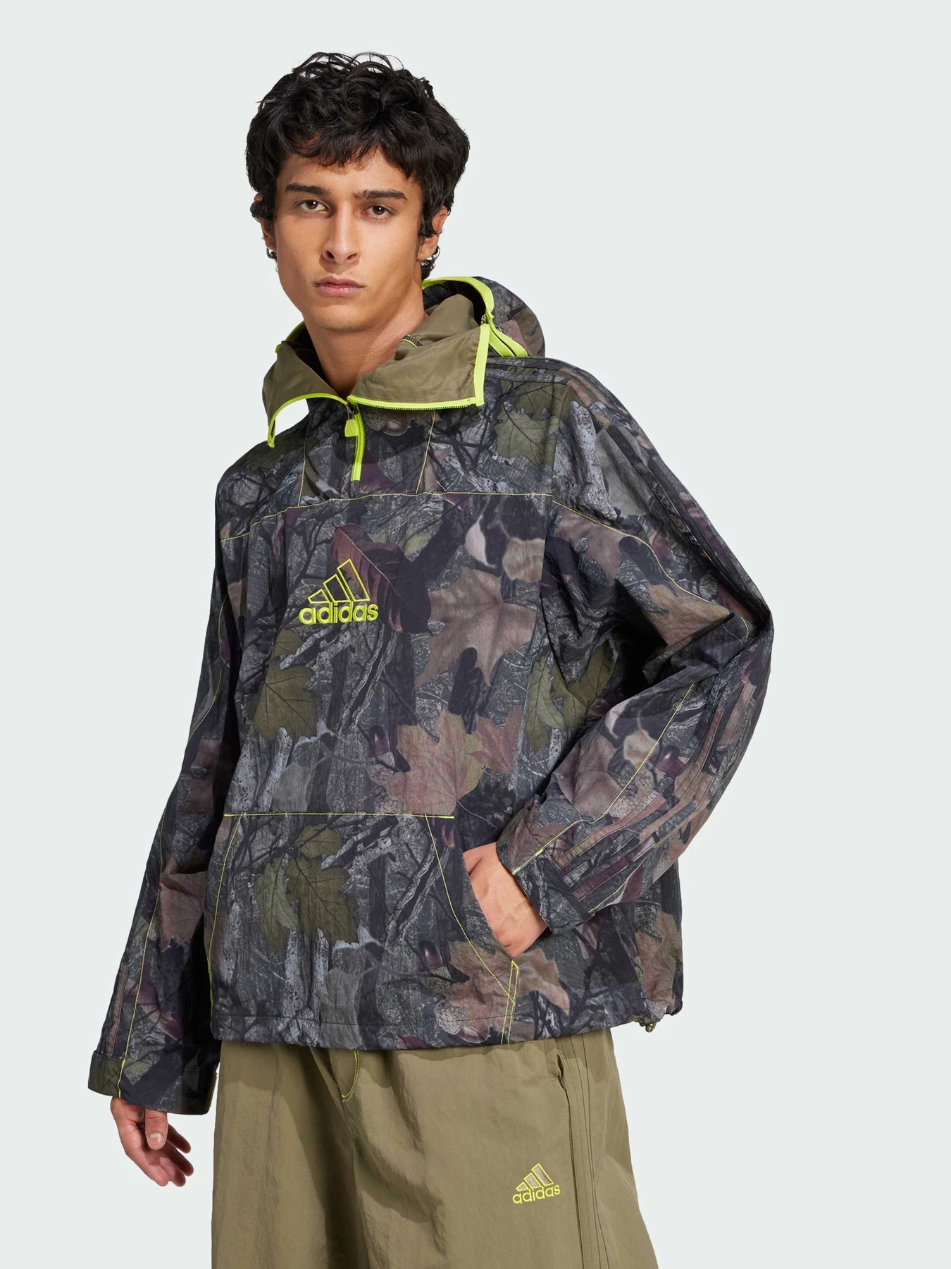 Куртки та дублянки Adidas модель JD5417 Фото
