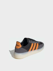 Кросівки Adidas модель JI2320 Фото