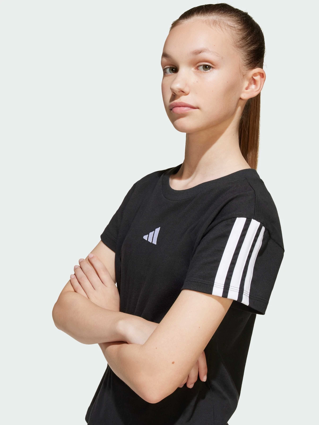 Футболки і поло Adidas Adidas Essentials модель JJ0946 Футболки і поло Adidas Adidas Essentials модель JJ0946 Фото