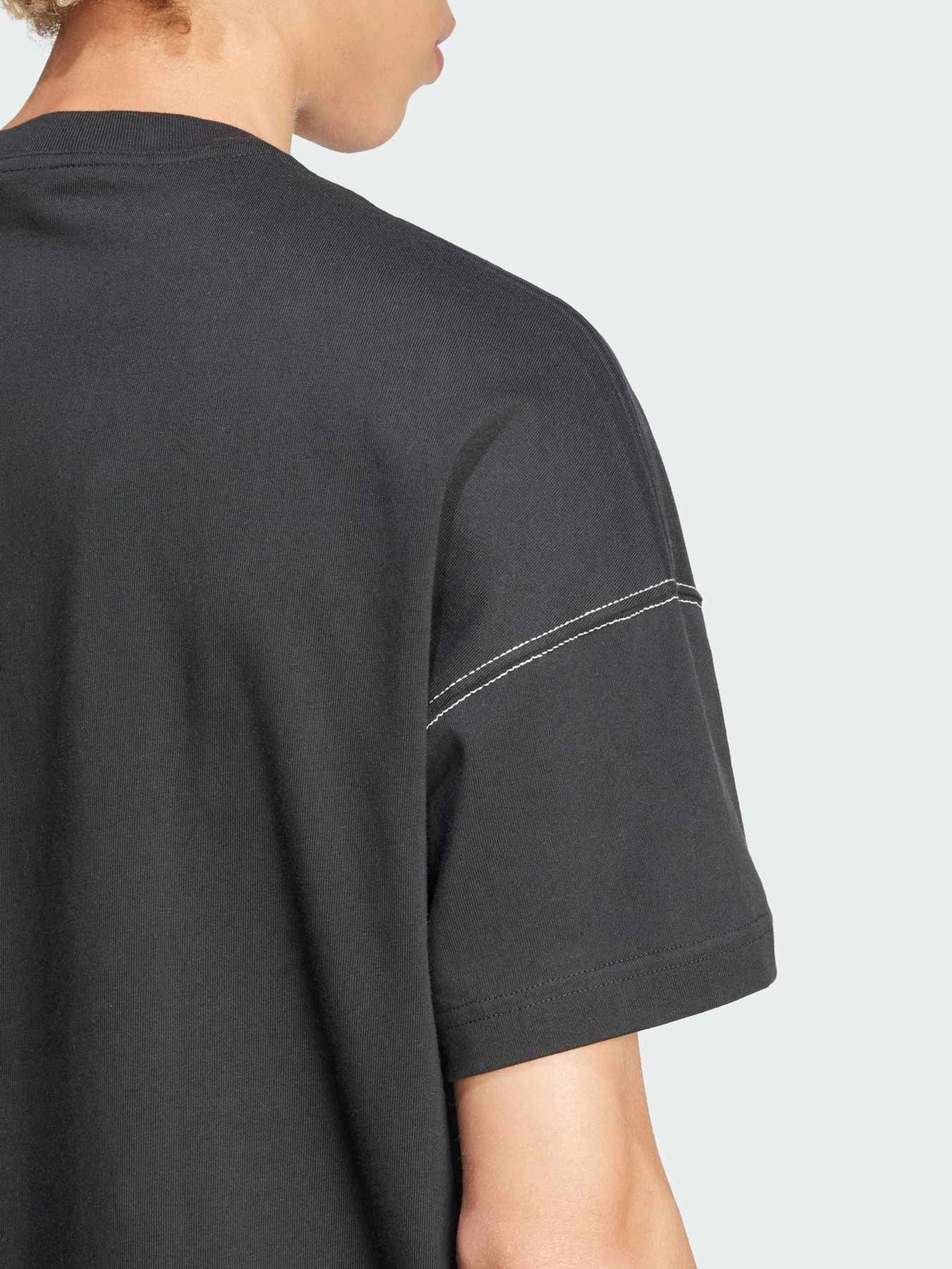 Футболки і поло Adidas модель JJ3658 Футболки і поло Adidas модель JJ3658 Фото
