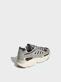 Кроссовки Adidas Ozweego модель JI2633 Фото