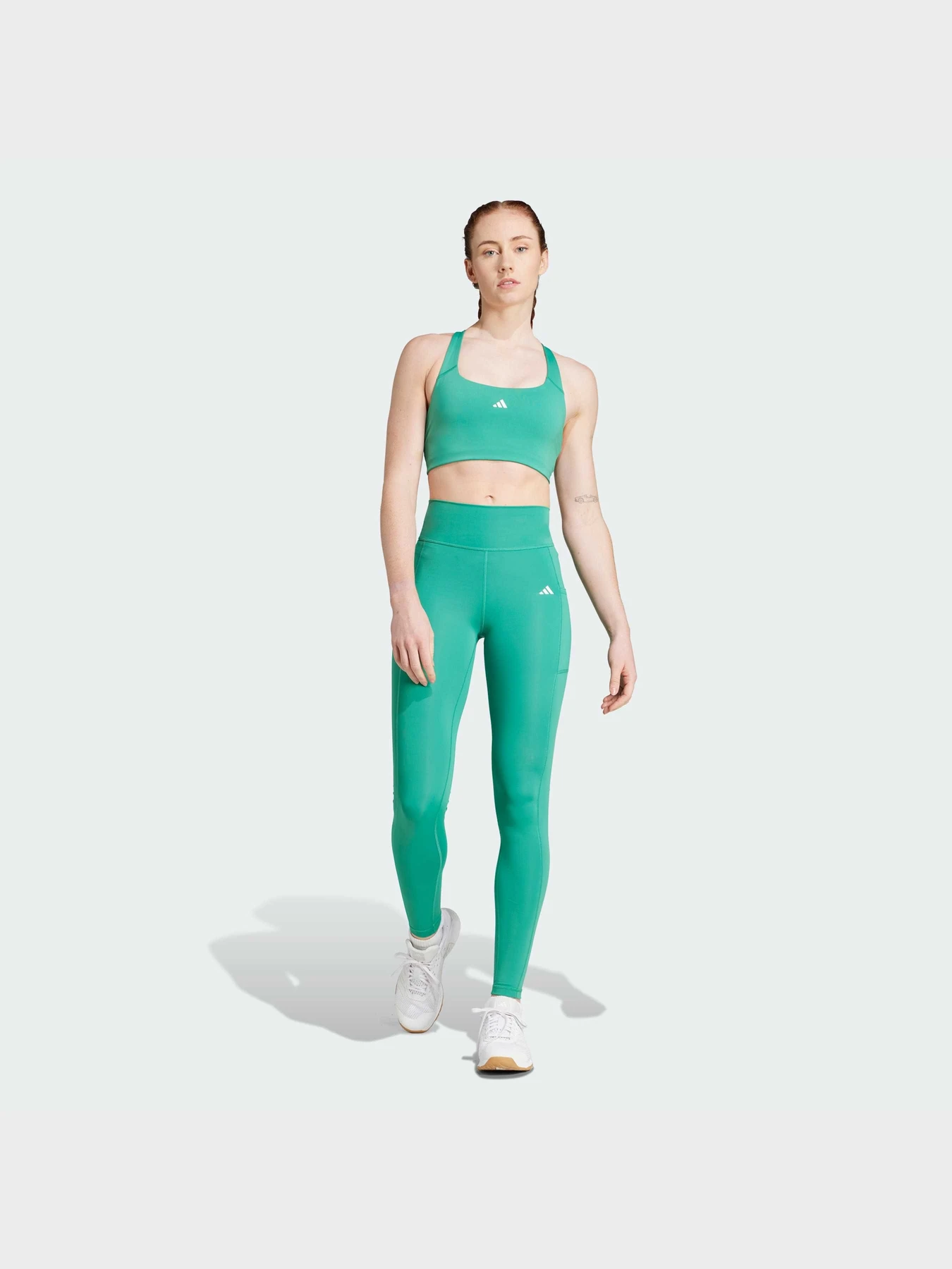Брюки Adidas модель JI8383 Брюки Adidas модель JI8383 Фото