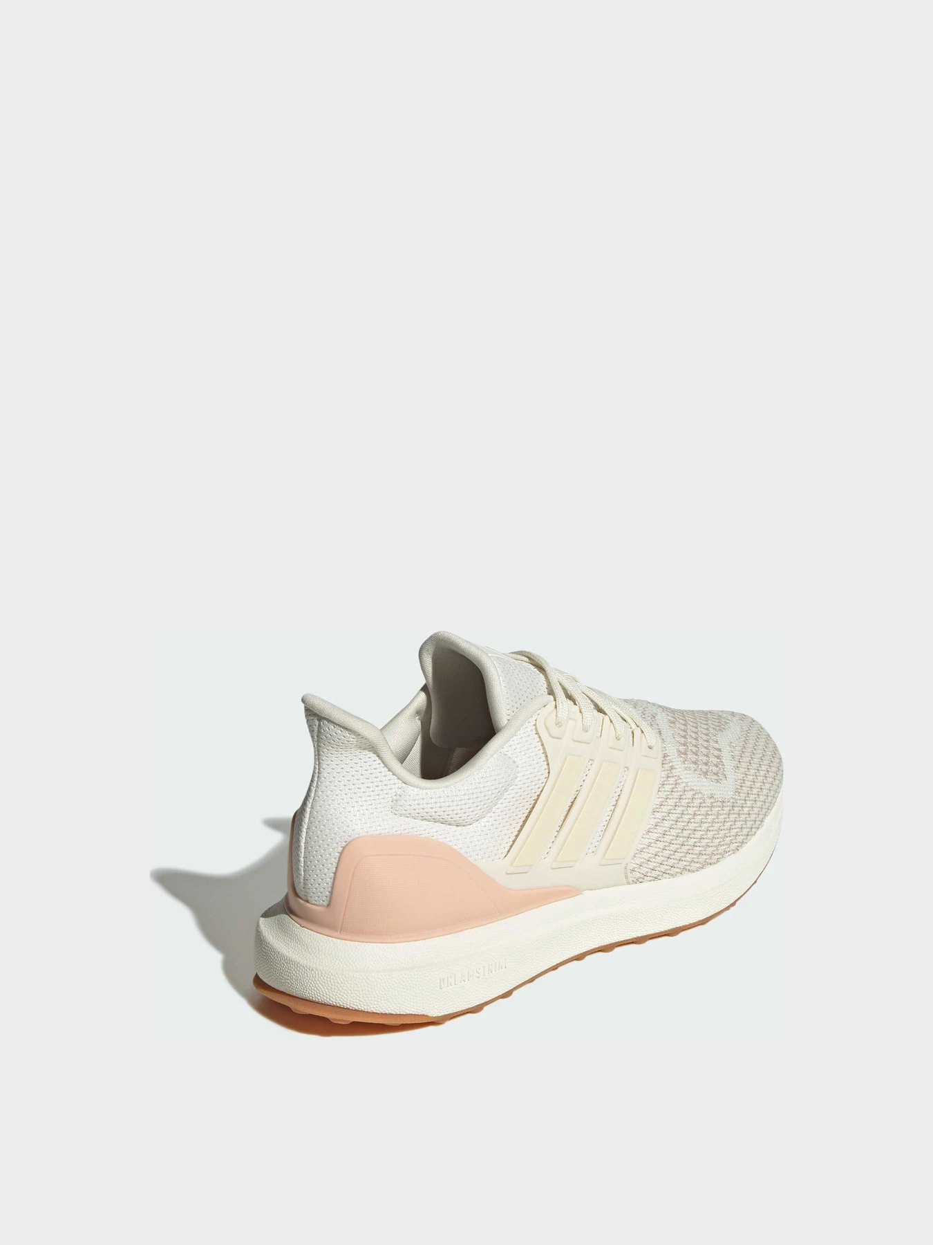 Кроссовки Adidas модель JS0330 Кроссовки Adidas модель JS0330 Фото