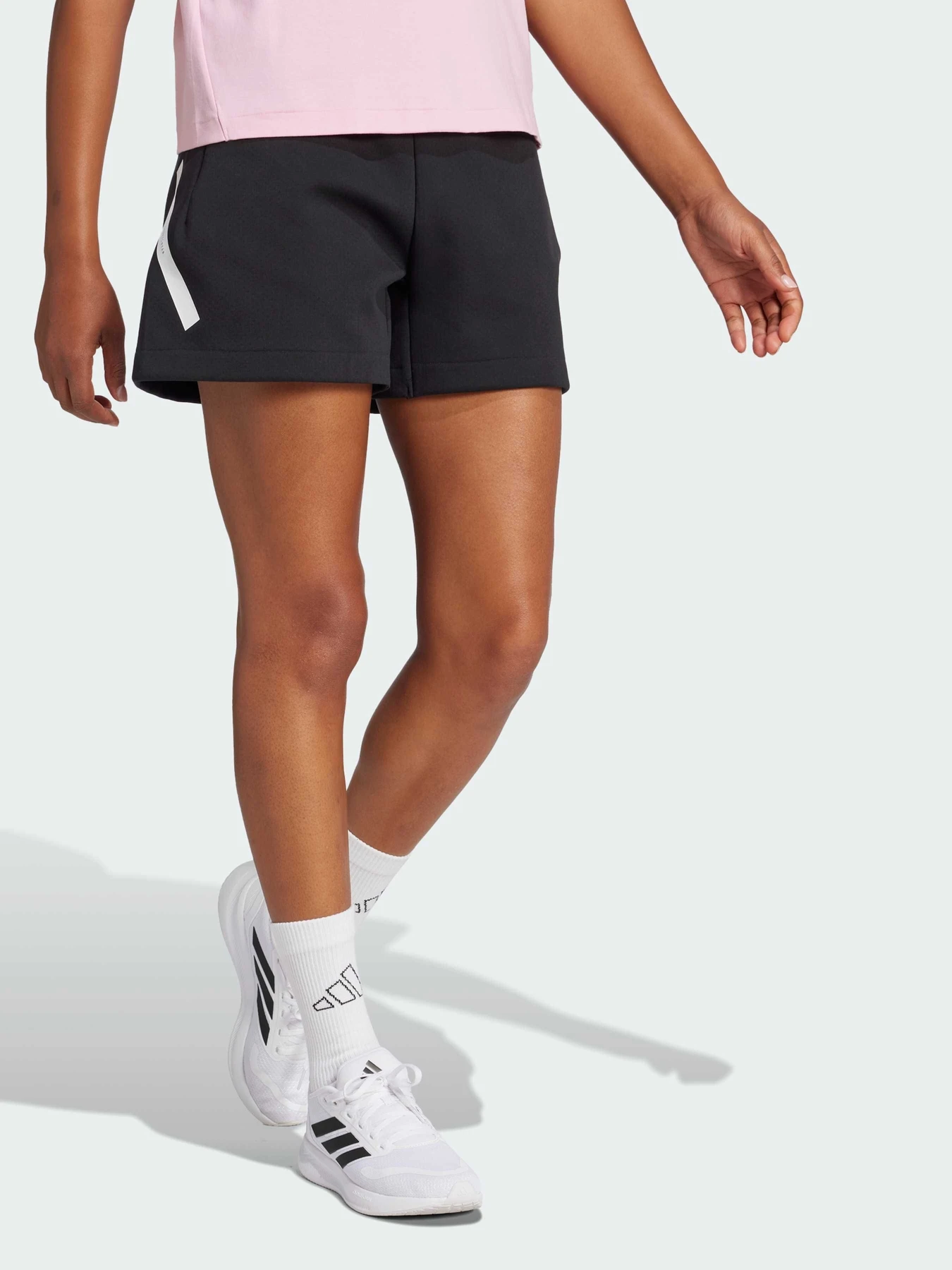 Шорты Adidas ZNE модель JC5395 Шорты Adidas ZNE модель JC5395 Фото