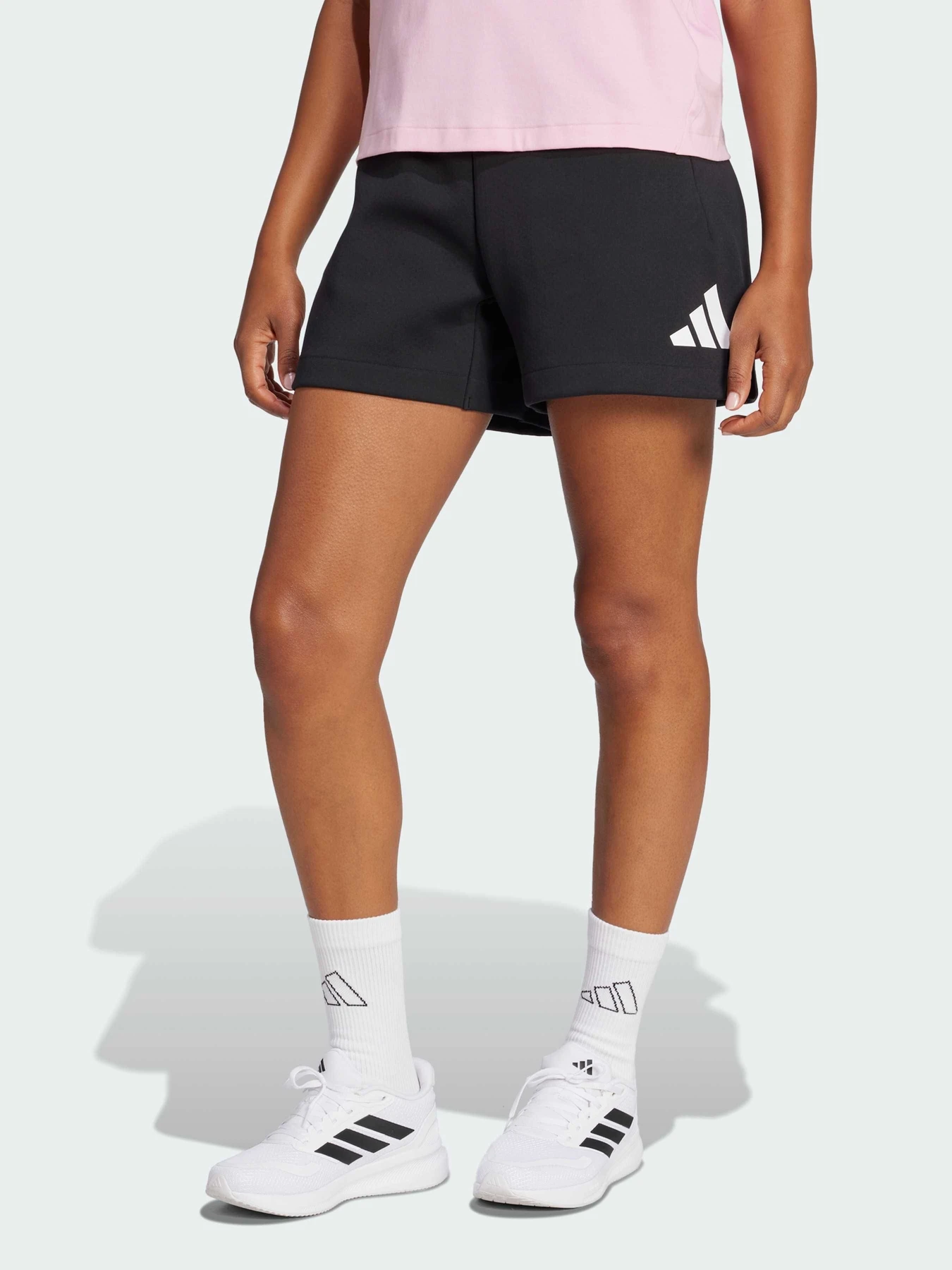 Шорты Adidas ZNE модель JC5395 Шорты Adidas ZNE модель JC5395 Фото