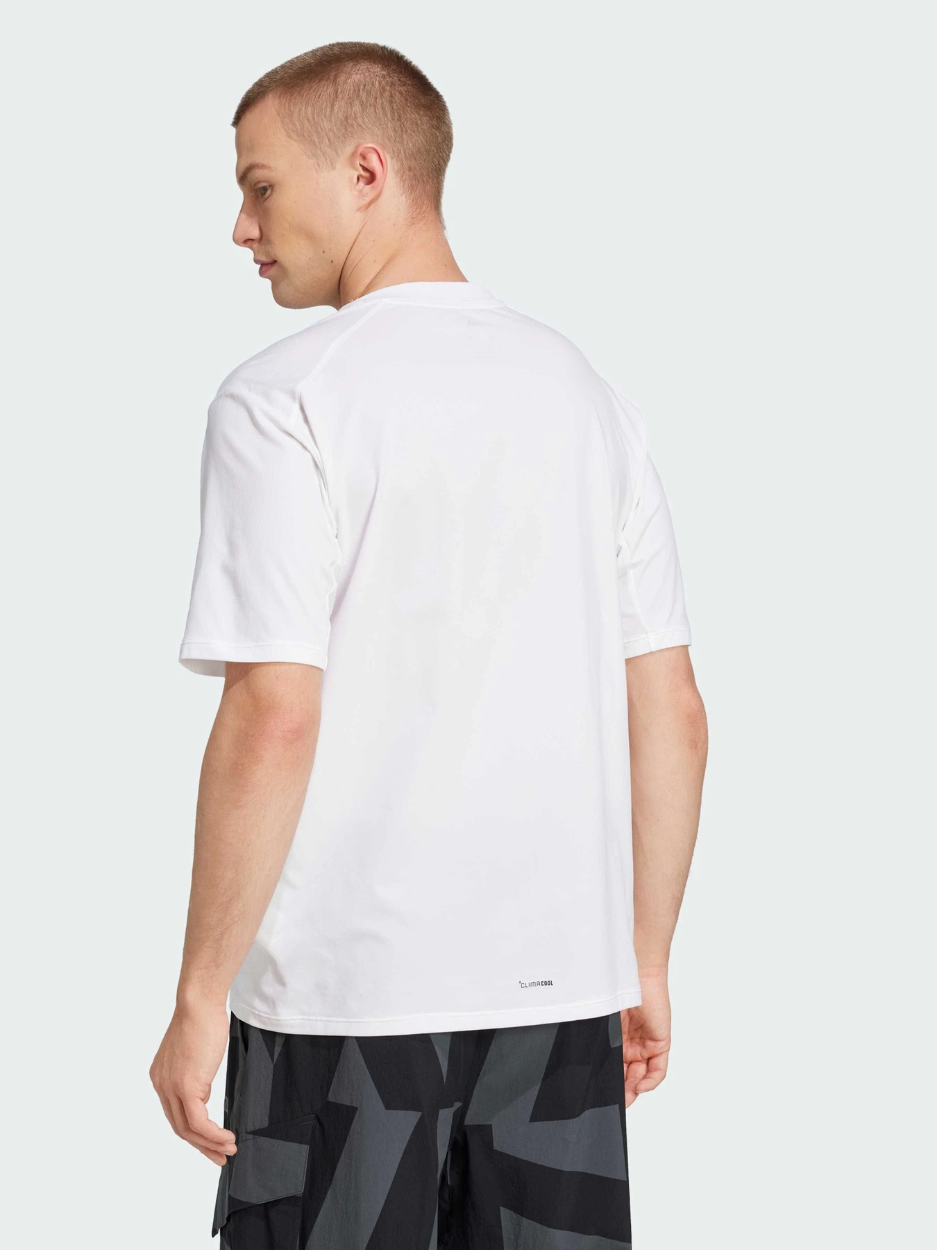 Футболки и поло Adidas модель JE0391 Футболки и поло Adidas модель JE0391 Фото