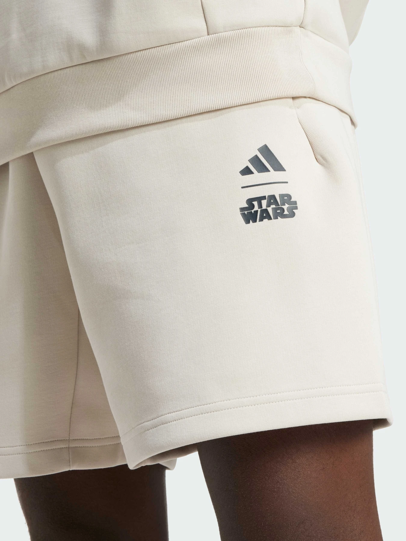 Шорты Adidas x Disney модель JI5721 Шорты Adidas x Disney модель JI5721 Фото