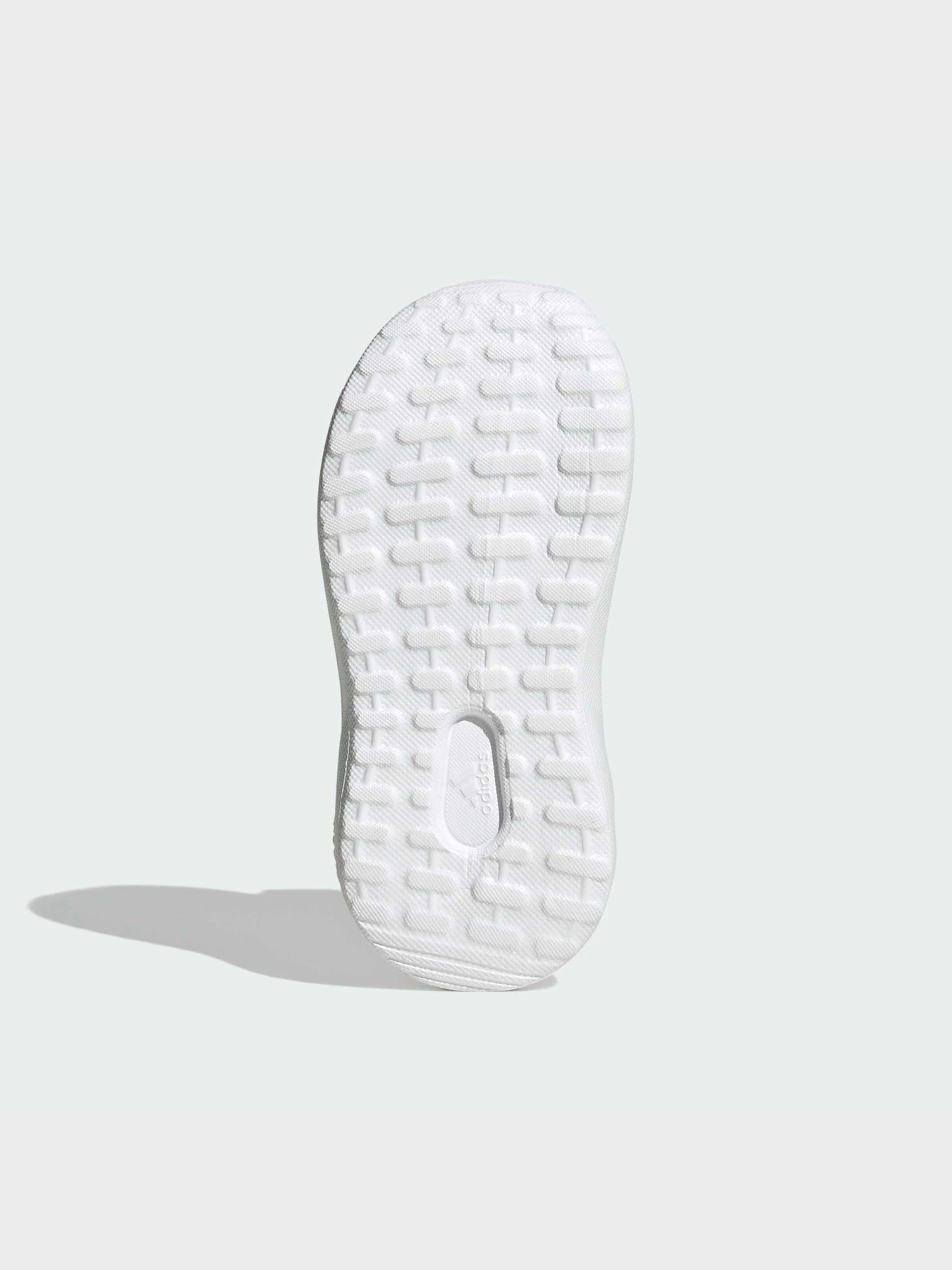 Кроссовки Adidas модель IH1057 Кроссовки Adidas модель IH1057 Фото