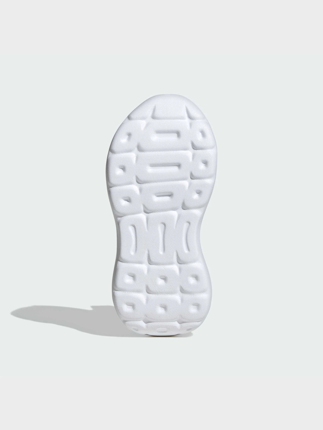Кроссовки Adidas модель IH1065 Кроссовки Adidas модель IH1065 Фото
