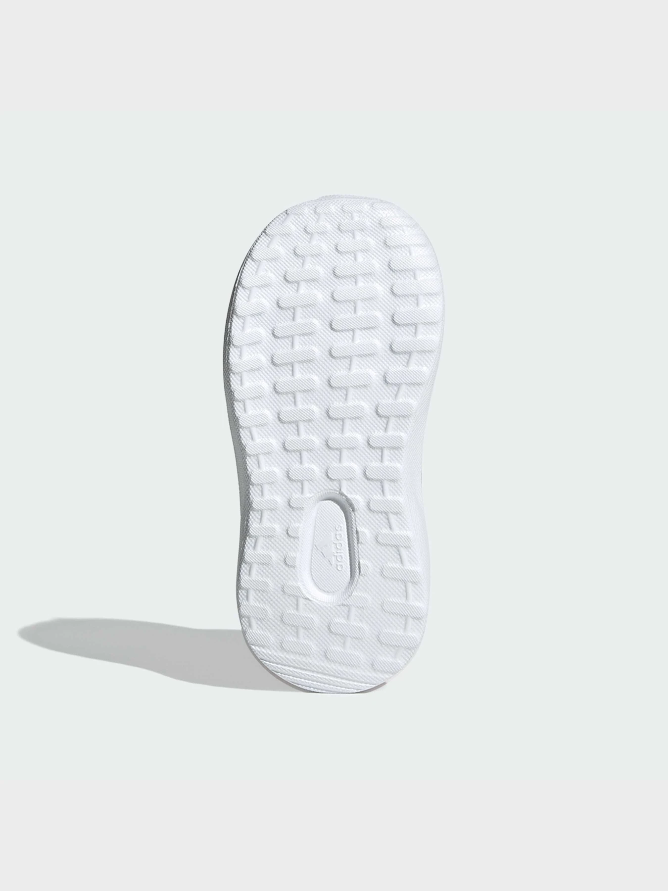 Кроссовки Adidas модель IH7781 Кроссовки Adidas модель IH7781 Фото