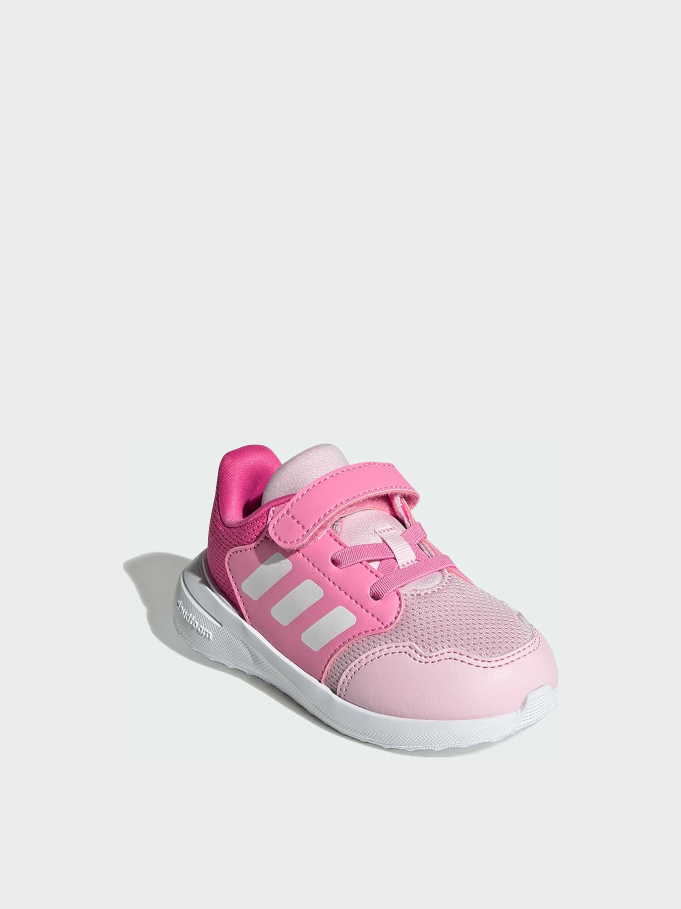 Кроссовки Adidas модель IH7781 Кроссовки Adidas модель IH7781 Фото
