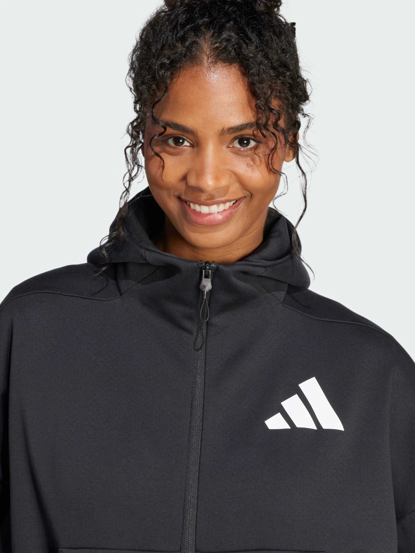 Худи и свитшоты Adidas ZNE модель JC5392 Худи и свитшоты Adidas ZNE модель JC5392 Фото