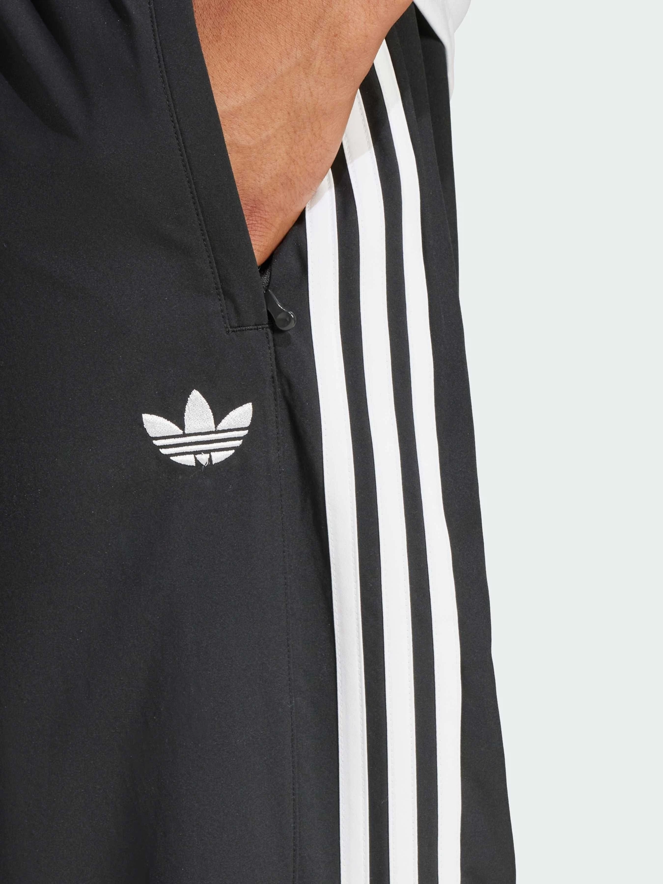 Брюки Adidas Adicolor модель JC6228 Фото