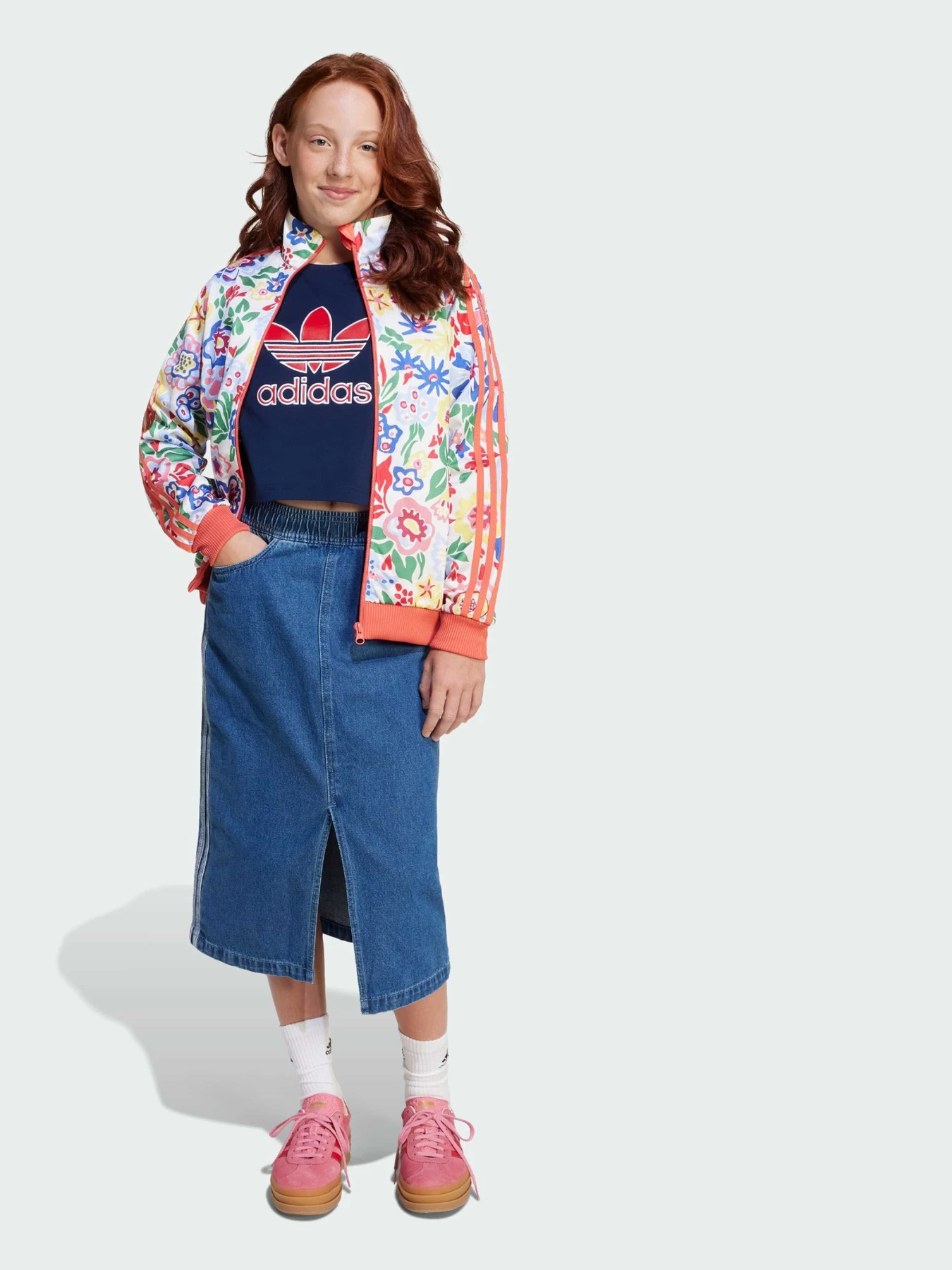 Худи и свитшоты Adidas модель JD0512 Фото