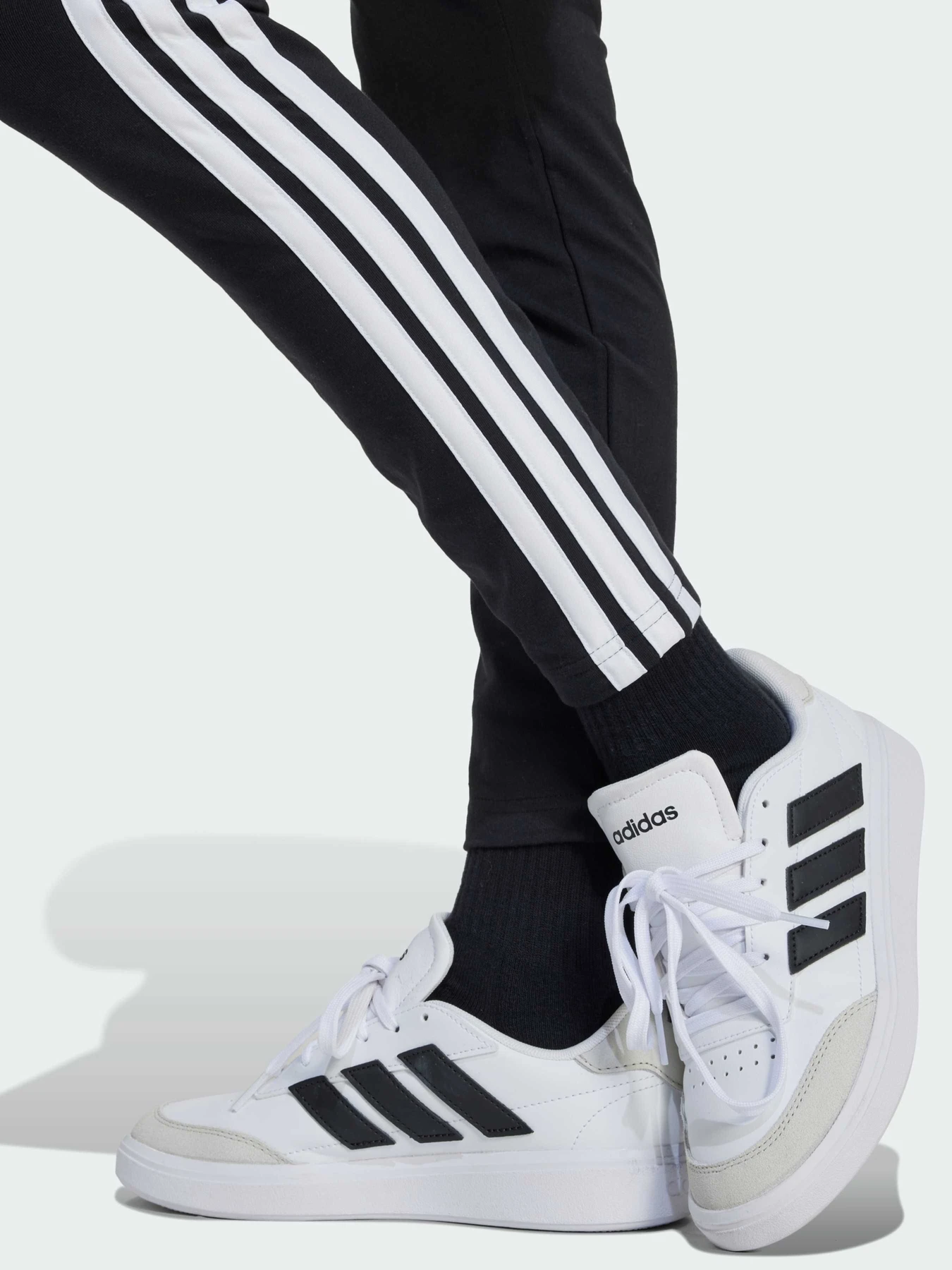 Штани Adidas модель JD6473 Штани Adidas модель JD6473 Фото