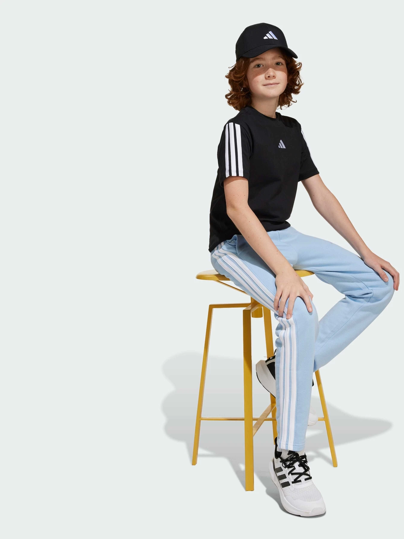Футболки и поло Adidas модель JD6487 Футболки и поло Adidas модель JD6487 Фото