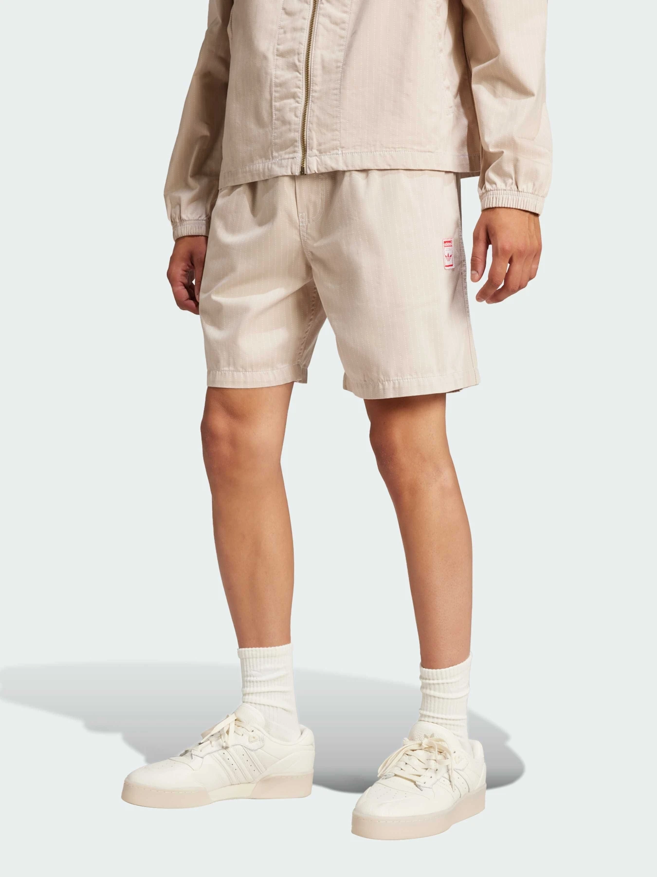 Шорти Adidas Graphics модель JD0674 Шорти Adidas Graphics модель JD0674 Фото