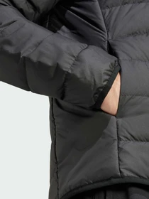 Куртки и дубленки Adidas модель JD1046 Фото
