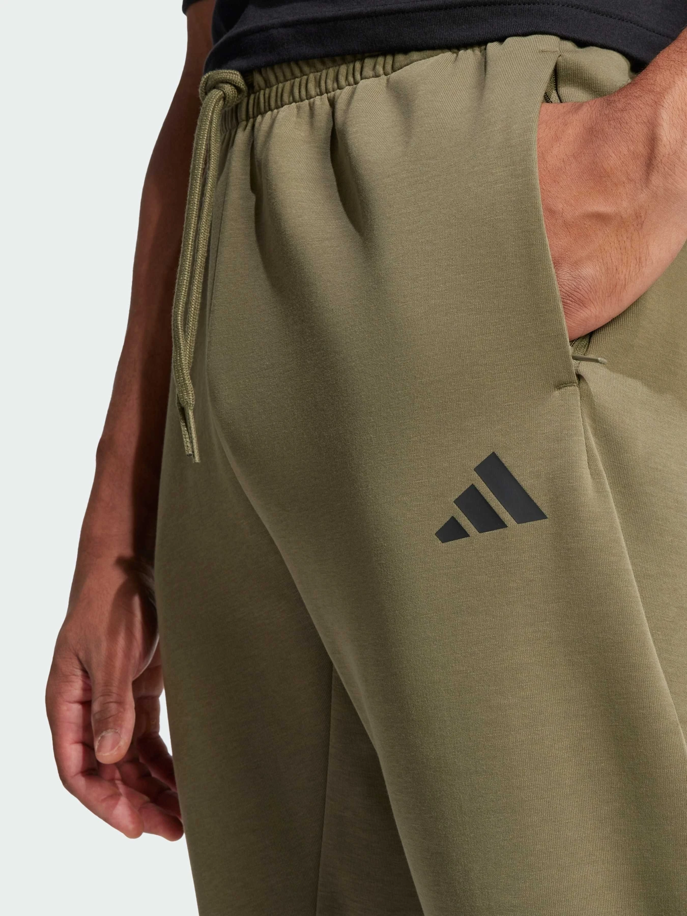 Брюки Adidas 3 Stripes модель JD4866 Брюки Adidas 3 Stripes модель JD4866 Фото