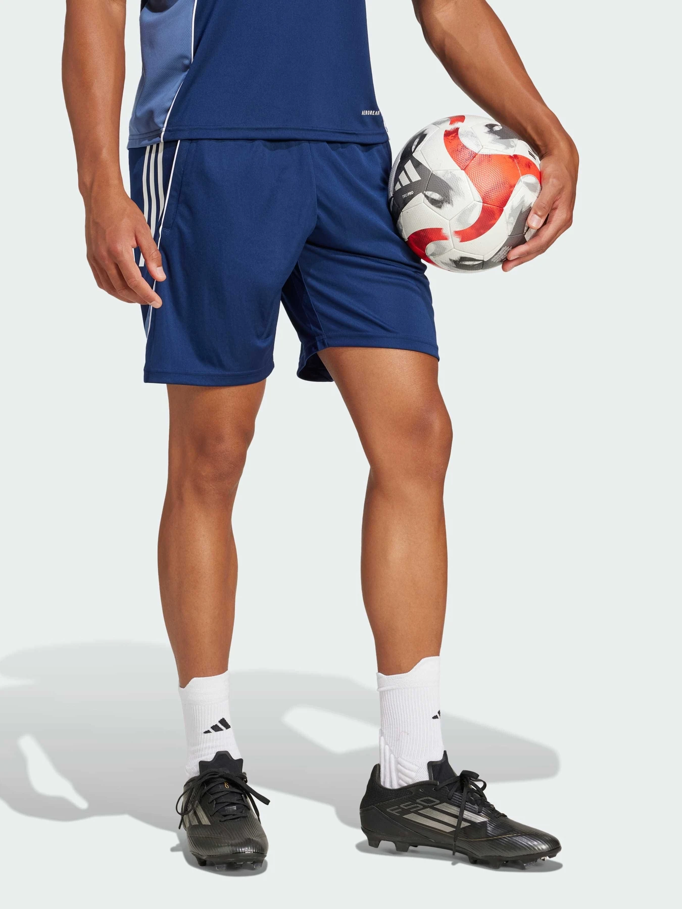 Шорты Adidas Tiro модель JI6552 Шорты Adidas Tiro модель JI6552 Фото