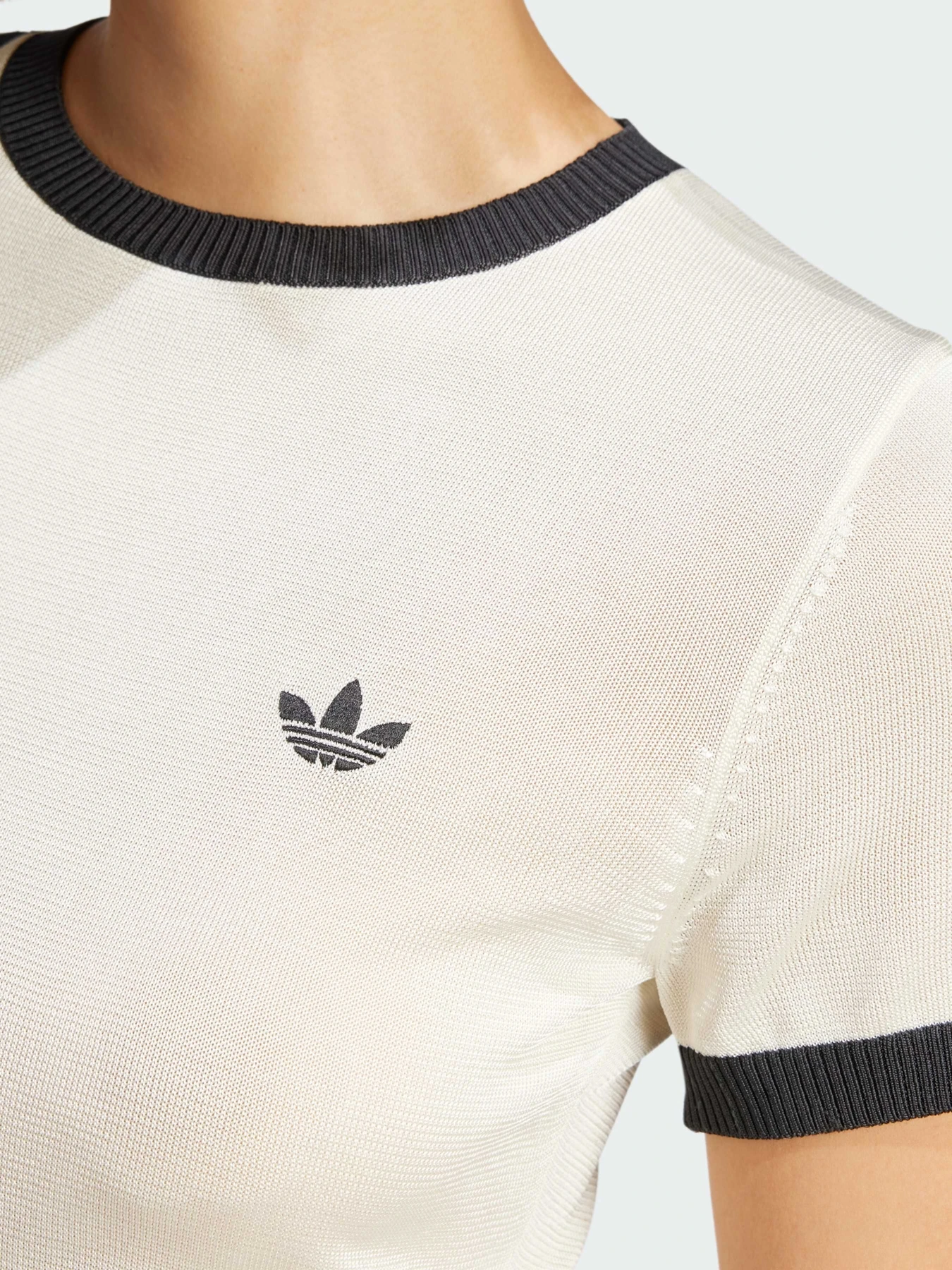Футболки і поло Adidas 3 Stripes модель JJ0961 Футболки і поло Adidas 3 Stripes модель JJ0961 Фото
