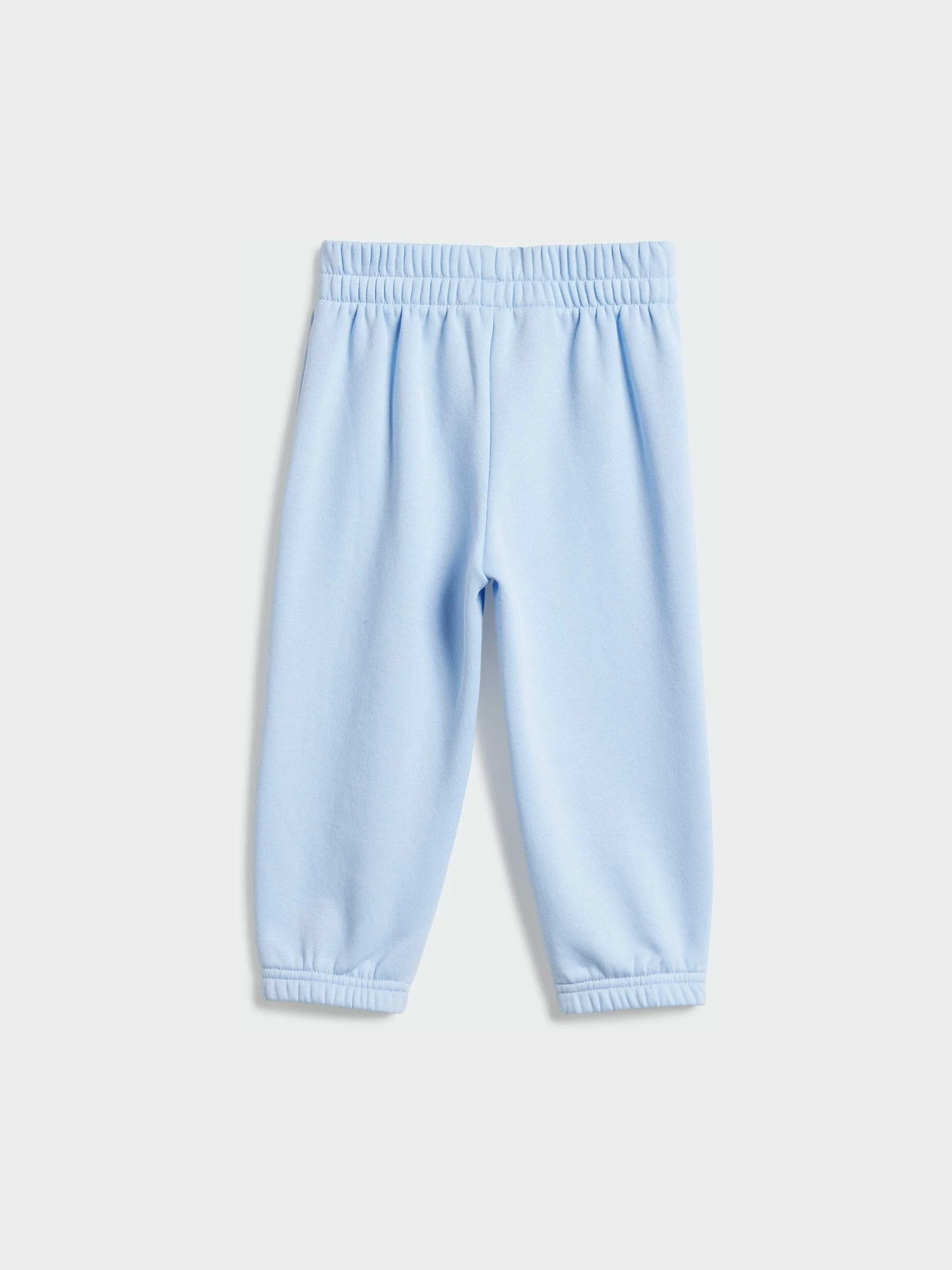 Костюмы Adidas модель JI6204 Костюмы Adidas модель JI6204 Фото