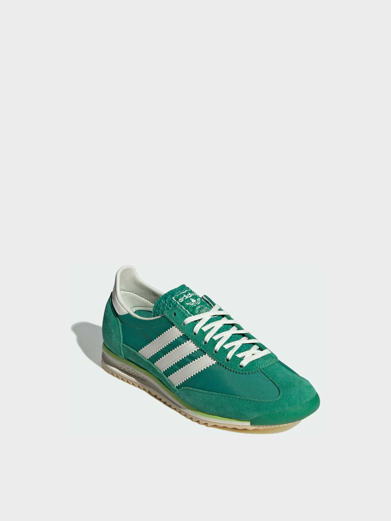 Кроссовки Adidas модель JQ7397 Кроссовки Adidas модель JQ7397 Фото