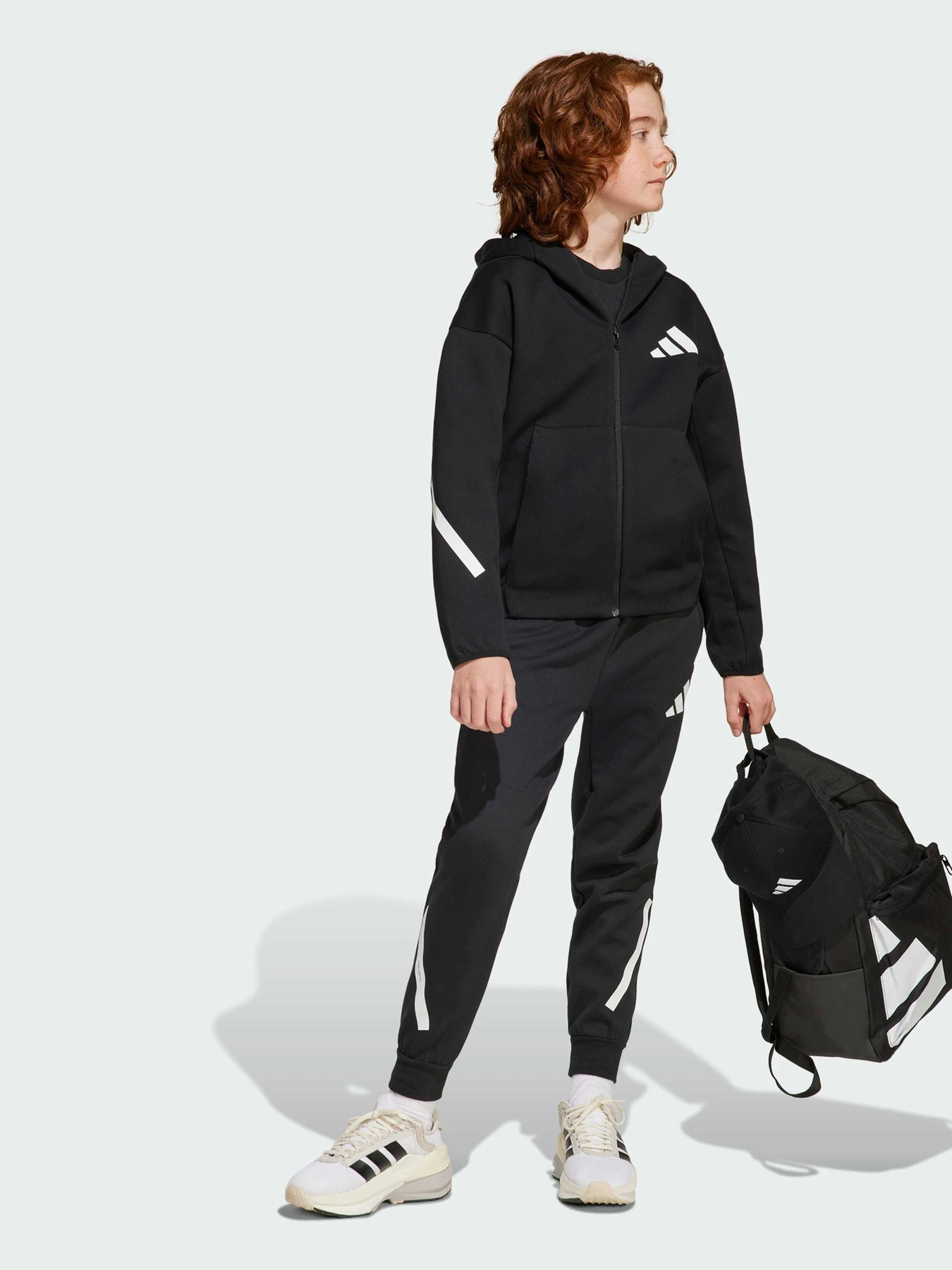Худи и свитшоты Adidas ZNE модель JC7574 Фото
