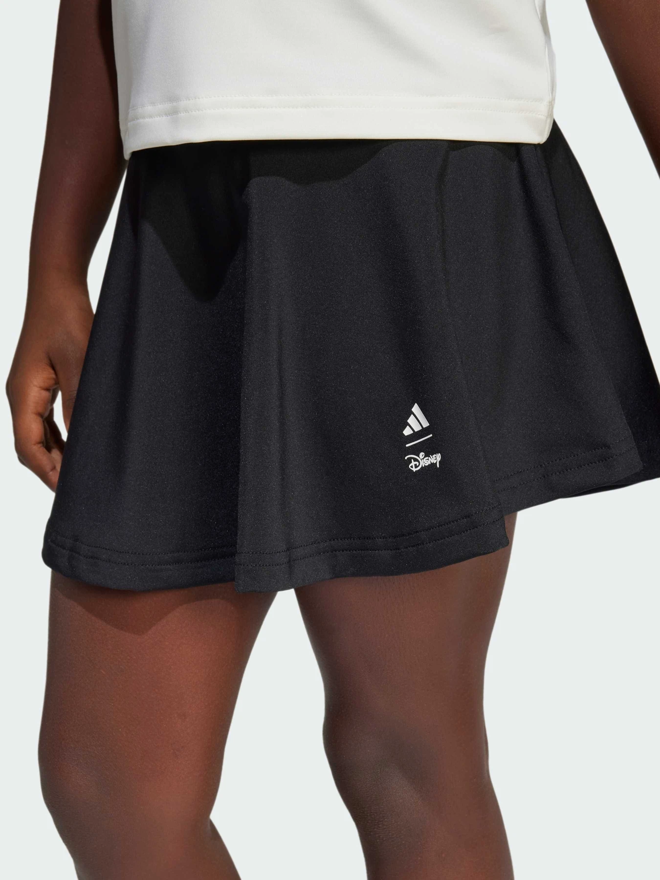 Костюмы Adidas x Disney модель JF3622 Костюмы Adidas x Disney модель JF3622 Фото