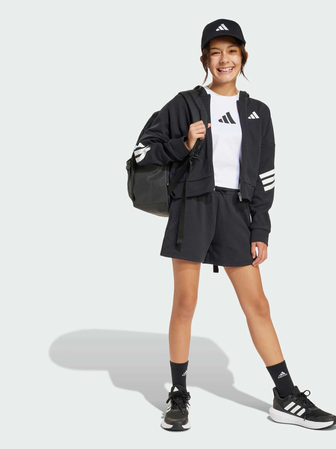 Худі та світшоти Adidas 3 Stripes модель JJ4847 Фото