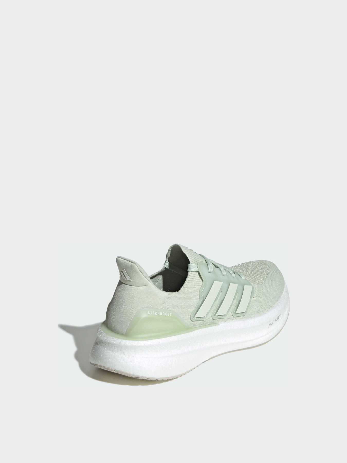Кроссовки Adidas Ultraboost модель JH9063 Кроссовки Adidas Ultraboost модель JH9063 Фото