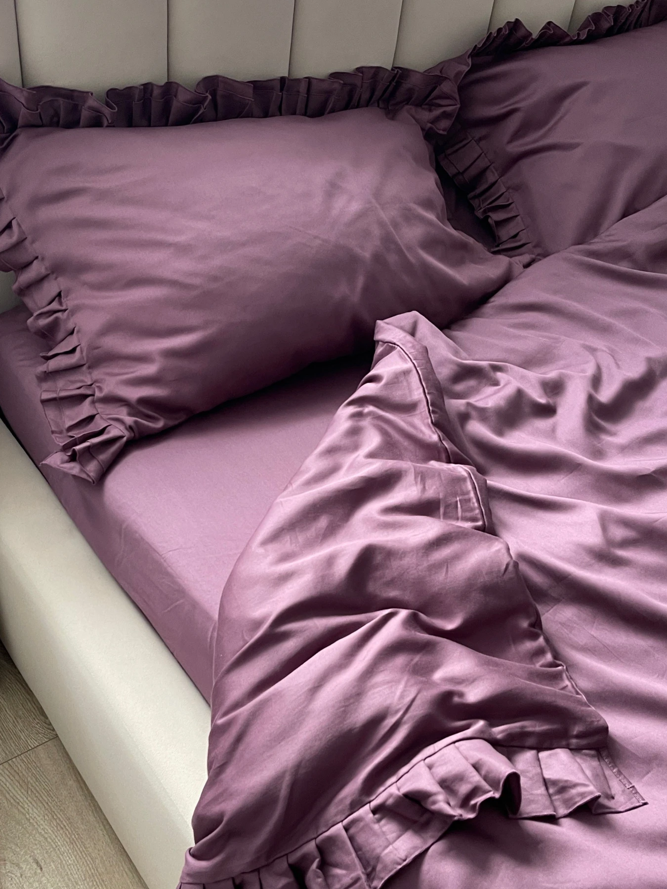 Підковдра з рюшами слива Cozy модель 11140639 Фото