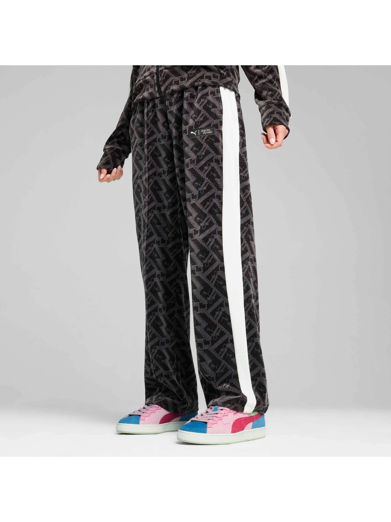 Брюки PUMA x Squid Game T7 Pants модель 627433 Брюки PUMA x Squid Game T7 Pants модель 627433 Фото