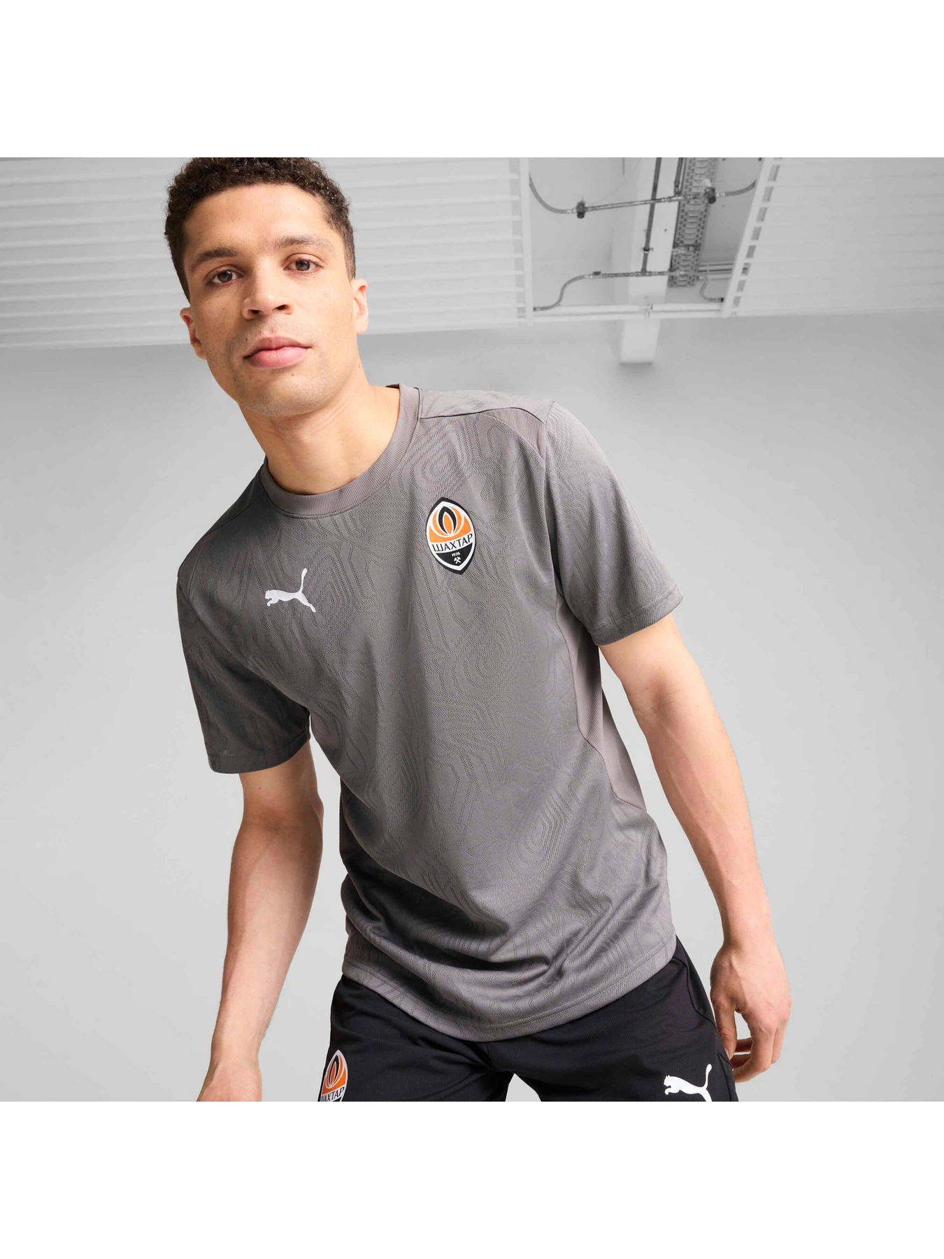 Футболки і поло PUMA Fcsd Training Jersey Pro модель 777853 Футболки і поло PUMA Fcsd Training Jersey Pro модель 777853 Фото