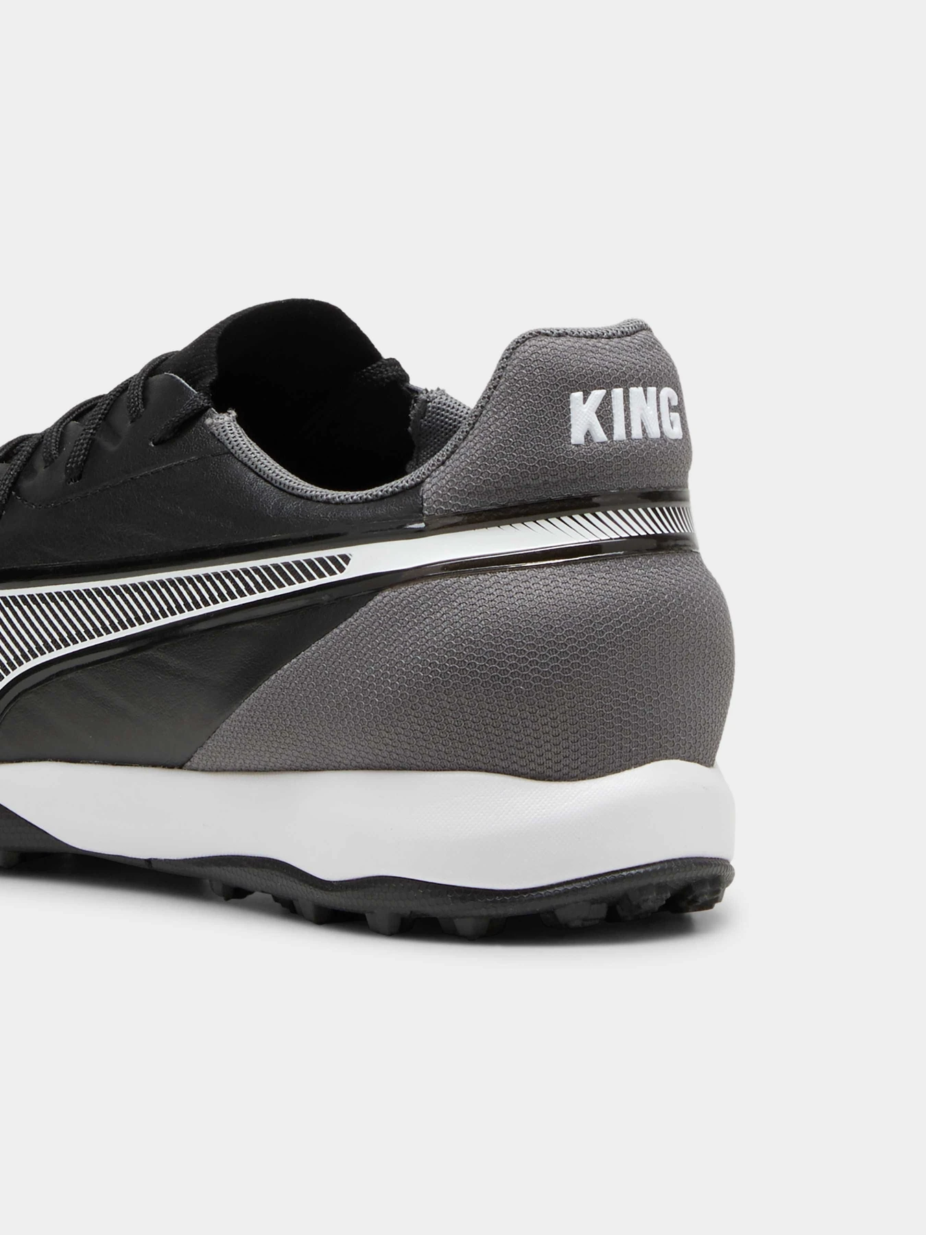 Кросівки PUMA King Match Tt модель 107879 Кросівки PUMA King Match Tt модель 107879 Фото