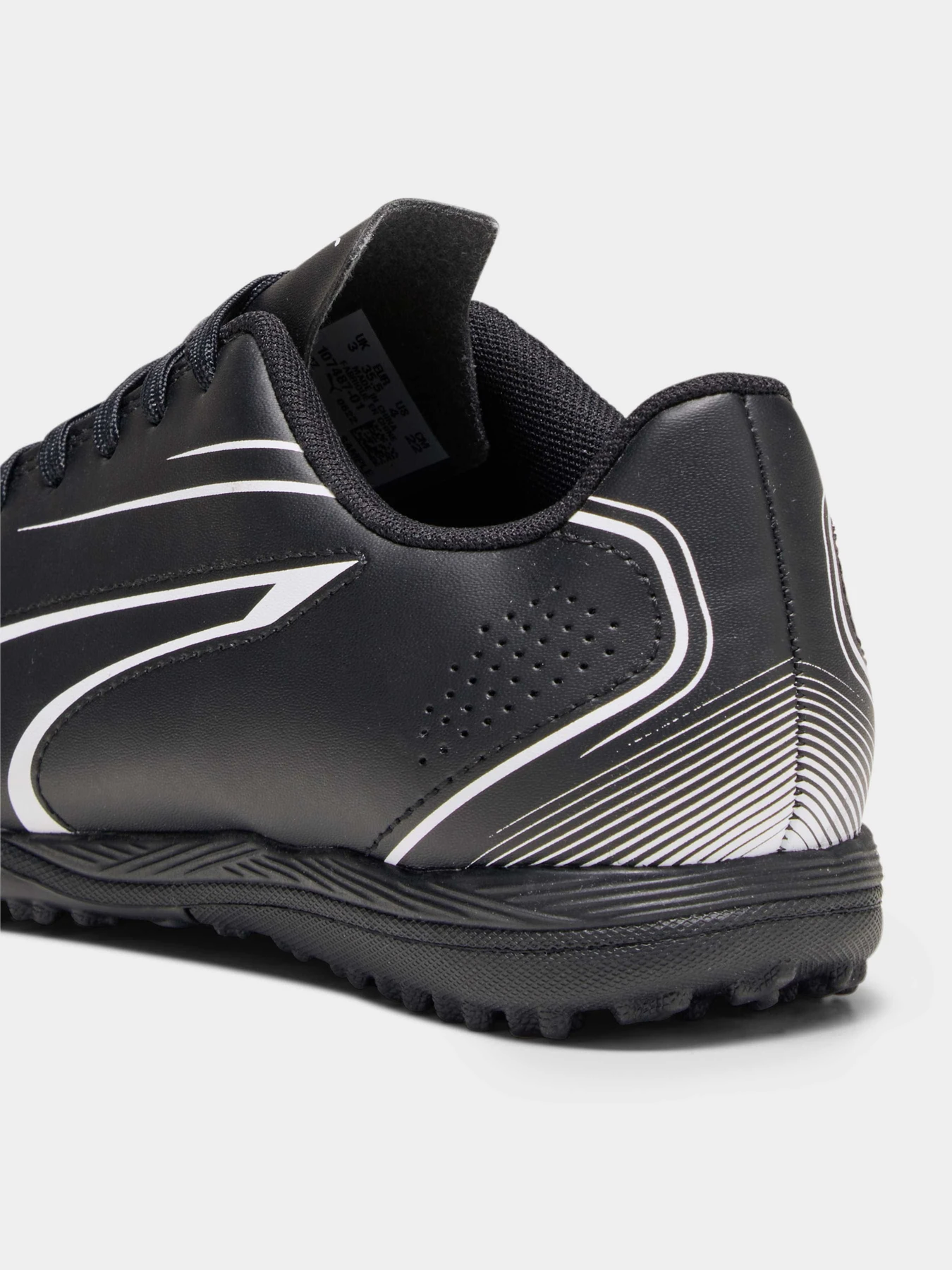 Кроссовки PUMA Vitoria Tt Jr модель 107487 Кроссовки PUMA Vitoria Tt Jr модель 107487 Фото
