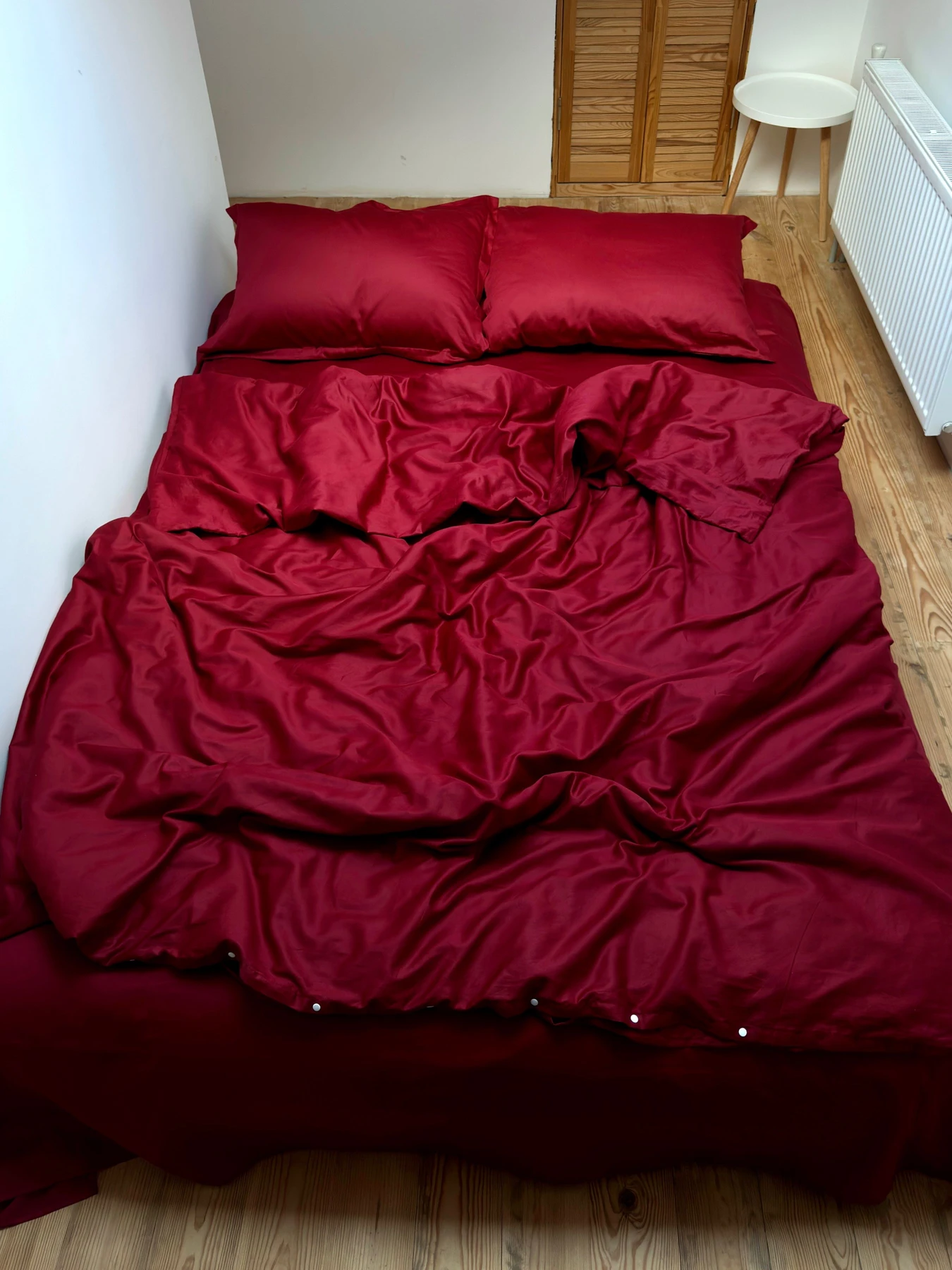 Простирадло на резинці винне Cozy модель 11781243 Простирадло на резинці винне Cozy модель 11781243 Фото