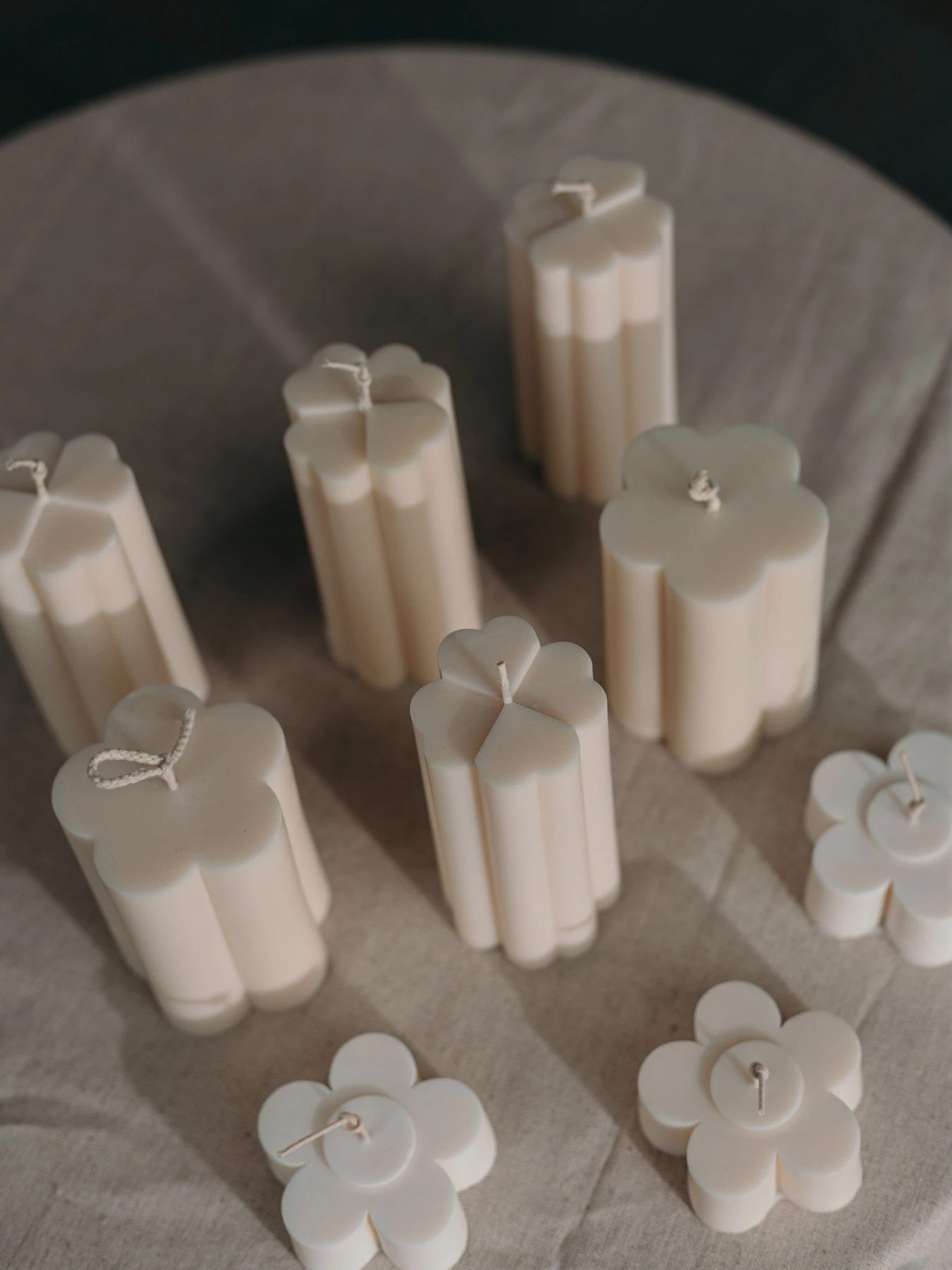 Ароматическая свеча "Ромашка", из натурального соєвого воска Candle Design модель 110.1026/110.2030 Ароматическая свеча "Ромашка", из натурального соєвого воска Candle Design модель 110.1026/110.2030 Фото
