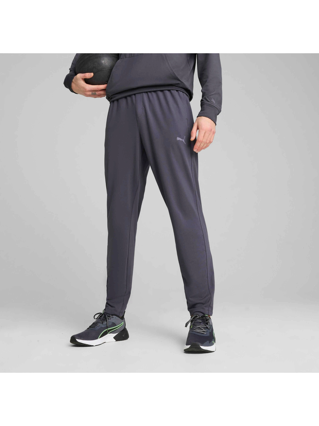 Брюки PUMA M Cloudspun Jogger модель 525717 Брюки PUMA M Cloudspun Jogger модель 525717 Фото