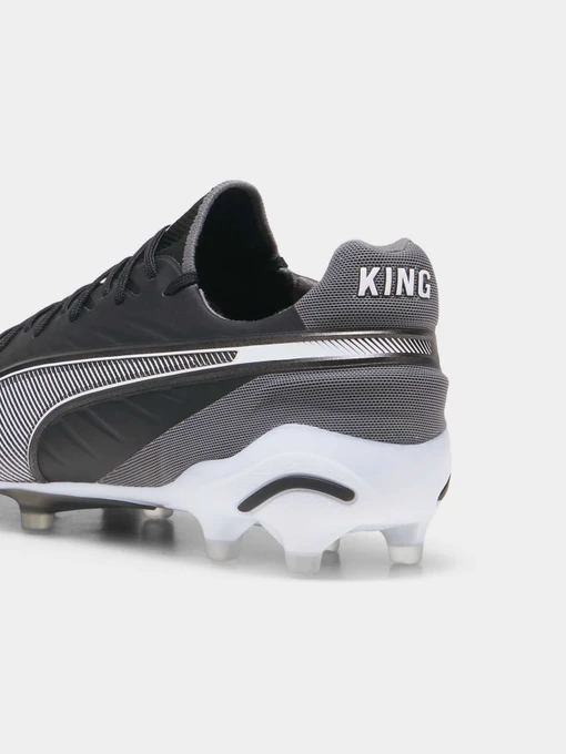 Жіночі Кросівки для спорту PUMA King Ultimate Fg/ag фото 3