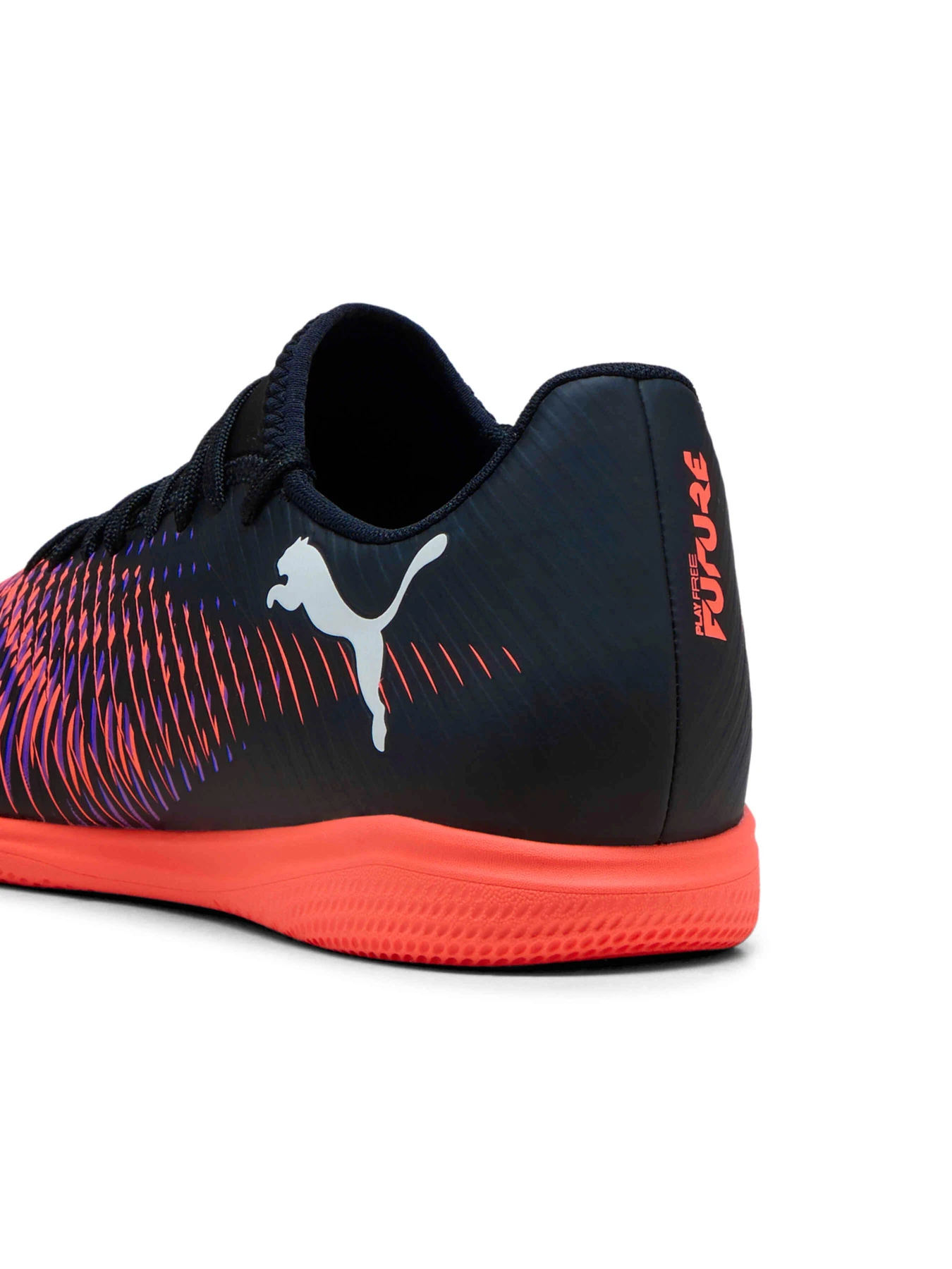 Кроссовки PUMA Future 8 Play It модель 108379 Фото
